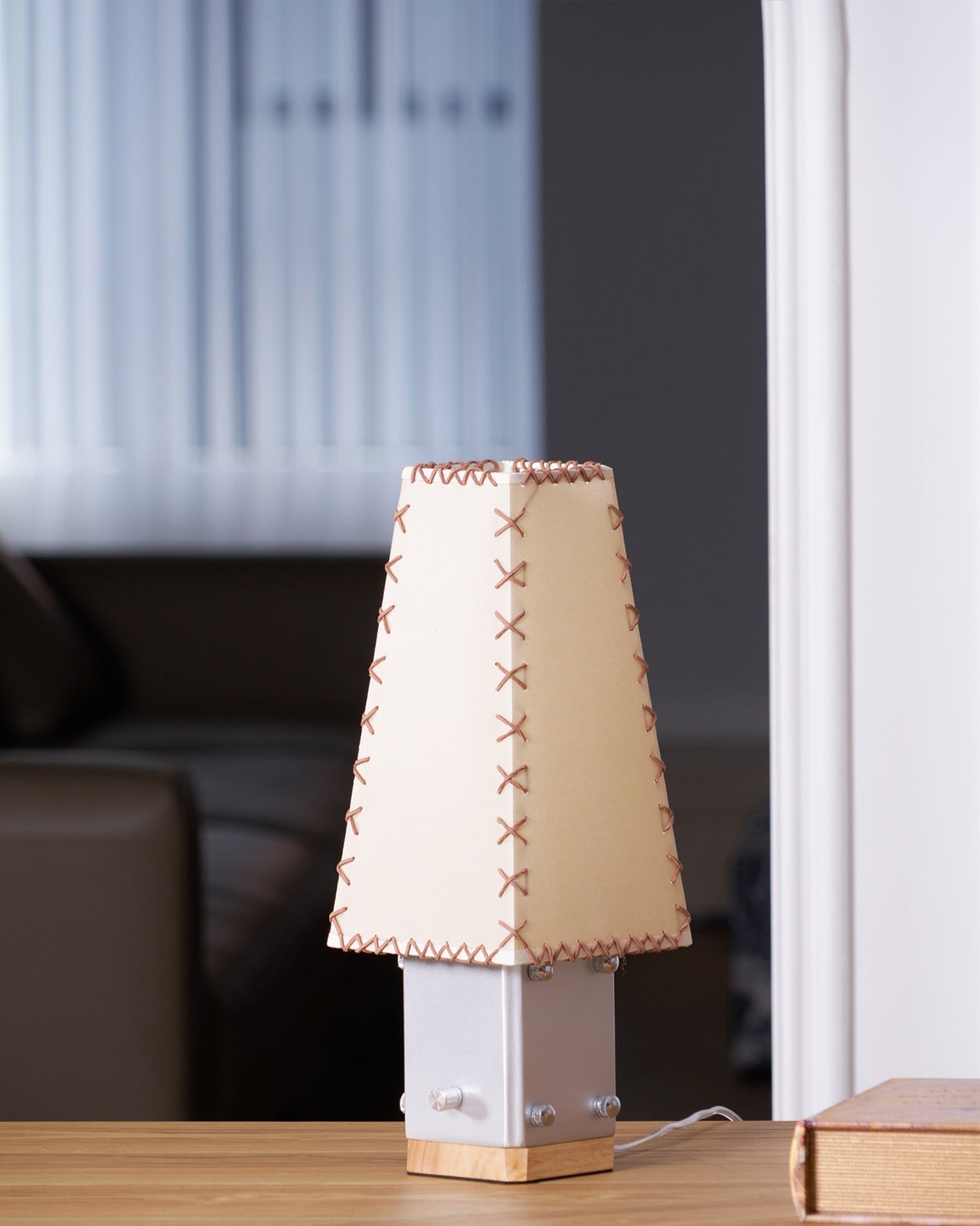 estela-table-lamp-anzaz--29