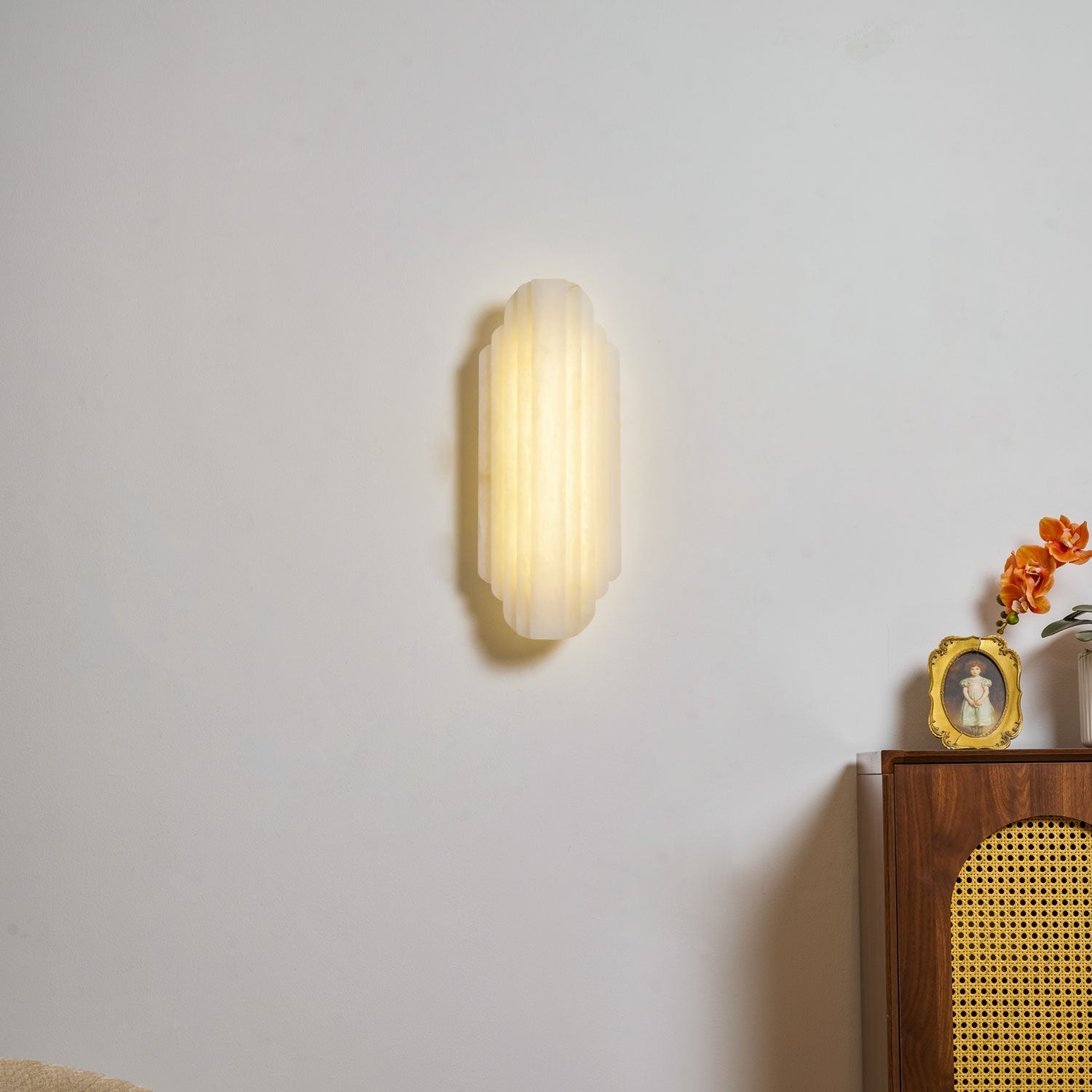 estelle-alabaster-wall-sconce-anzaz--8