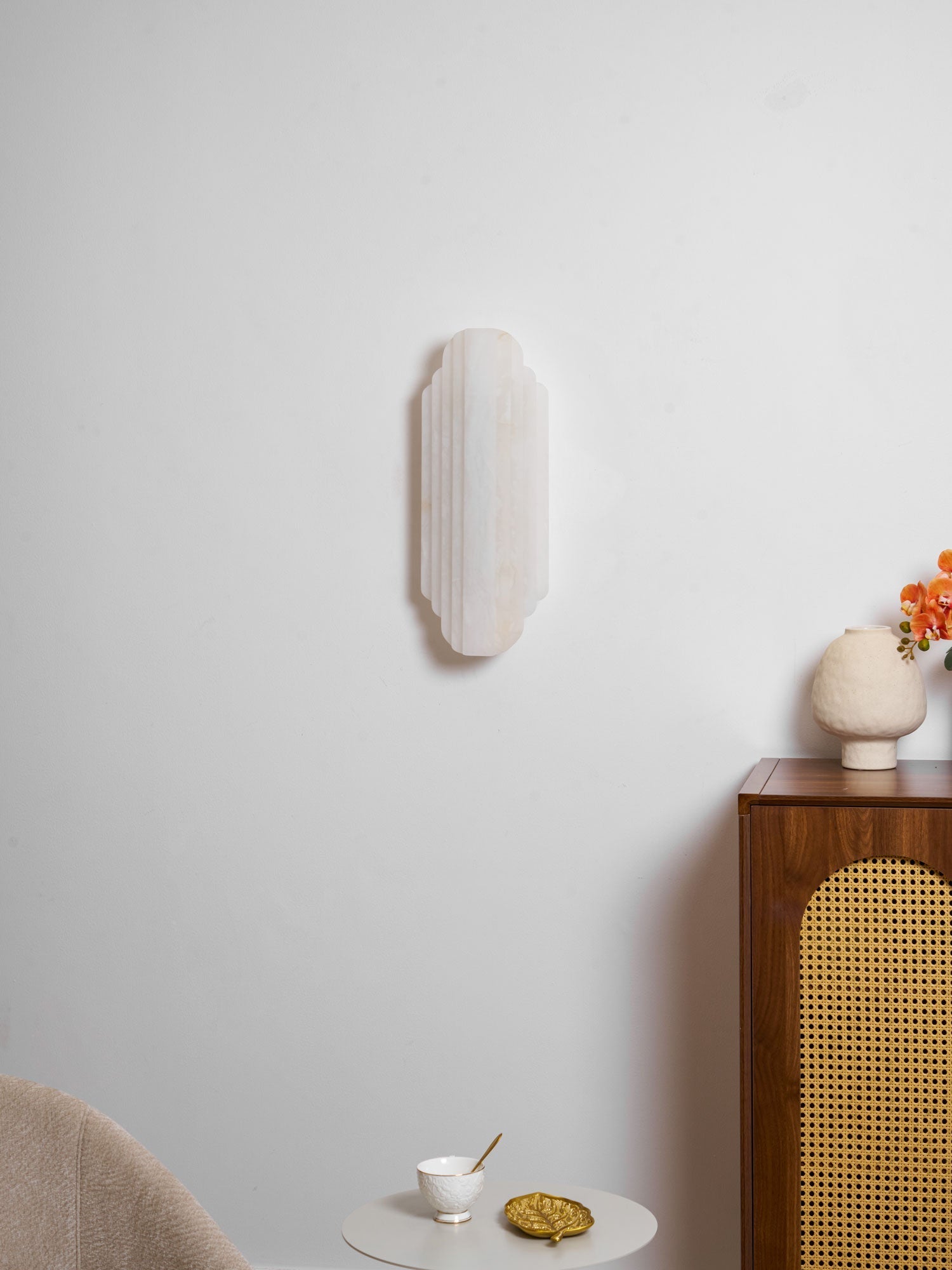 estelle-alabaster-wall-sconce-anzaz--18