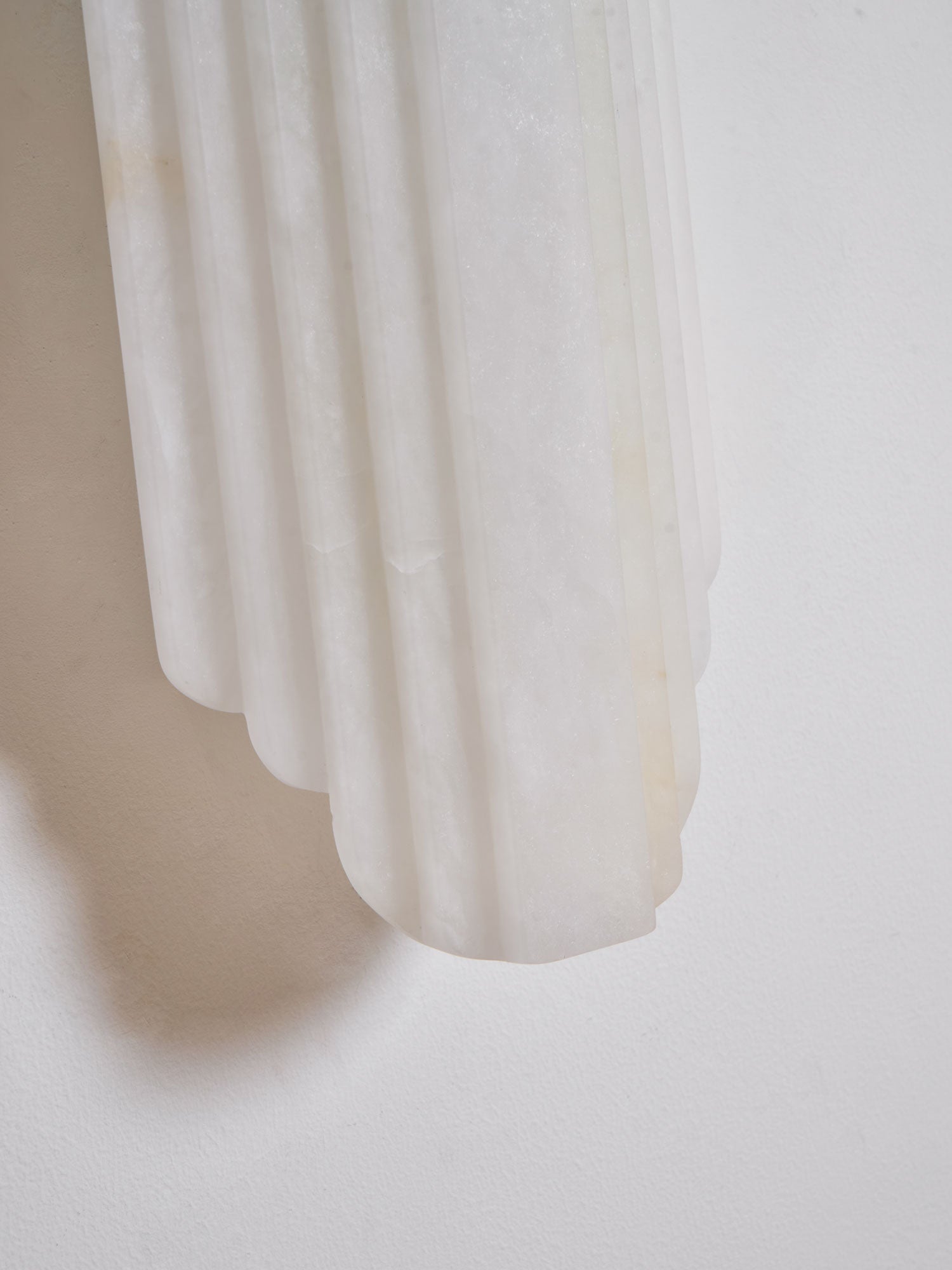 estelle-alabaster-wall-sconce-anzaz--41