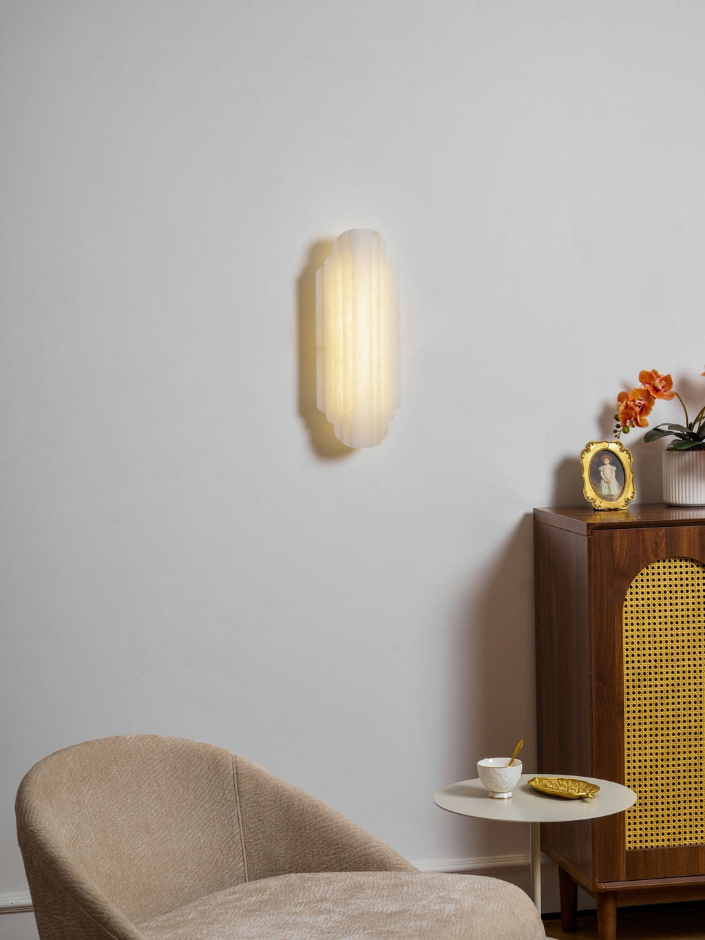 estelle-alabaster-wall-sconce-anzaz--10