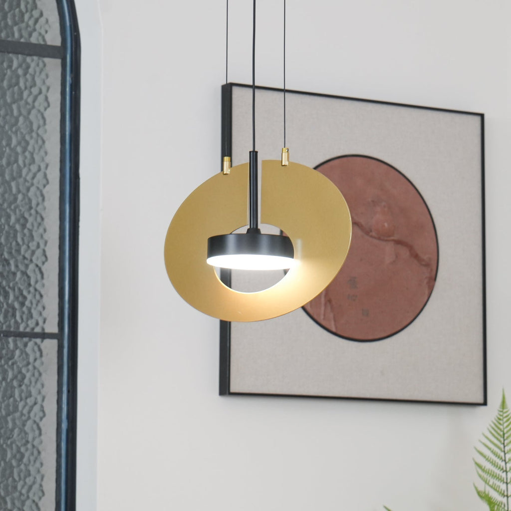 eye-in-the-sky-pendant-light-anzaz-Gold+Black-4