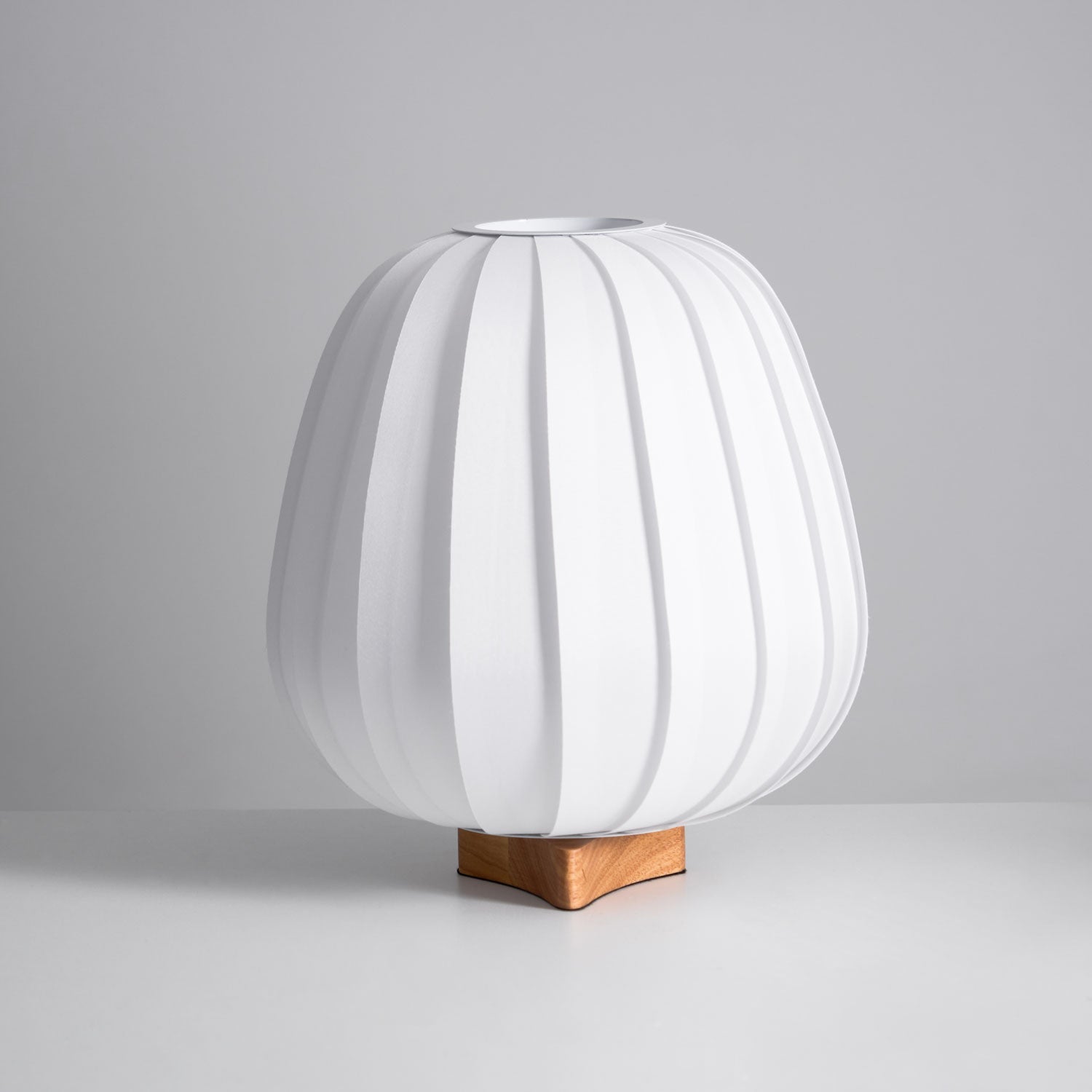 fabric-minimalist-table-lamp-anzaz--32