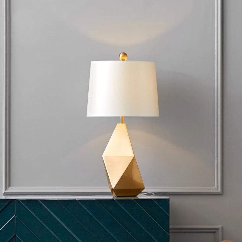 faceted-table-light-anzaz-Gold-2