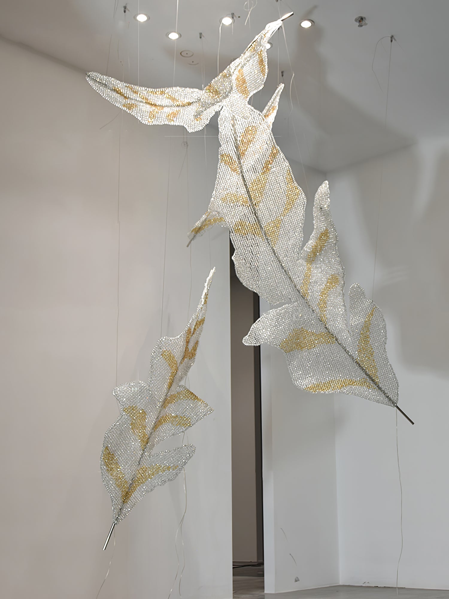 falling-leaves-glass-chandelier-anzaz--8