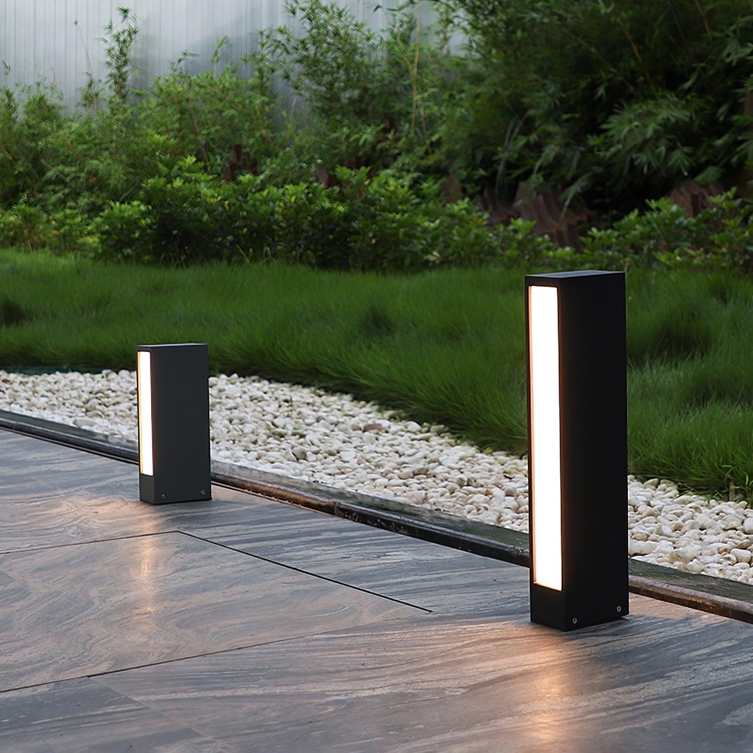 faro-outdoor-post-lamp-anzaz-Black & White-2