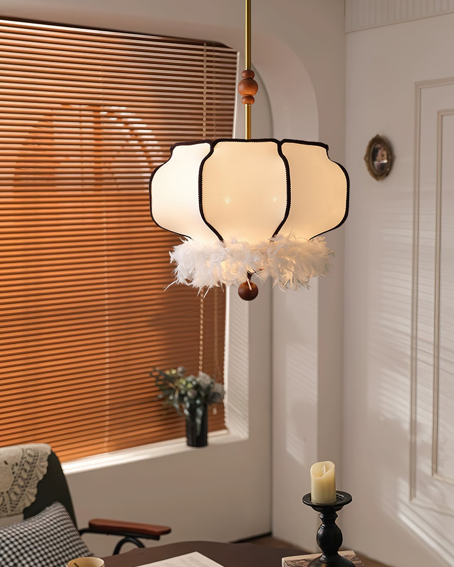 feathered-lantern-pendant-light-anzaz--9