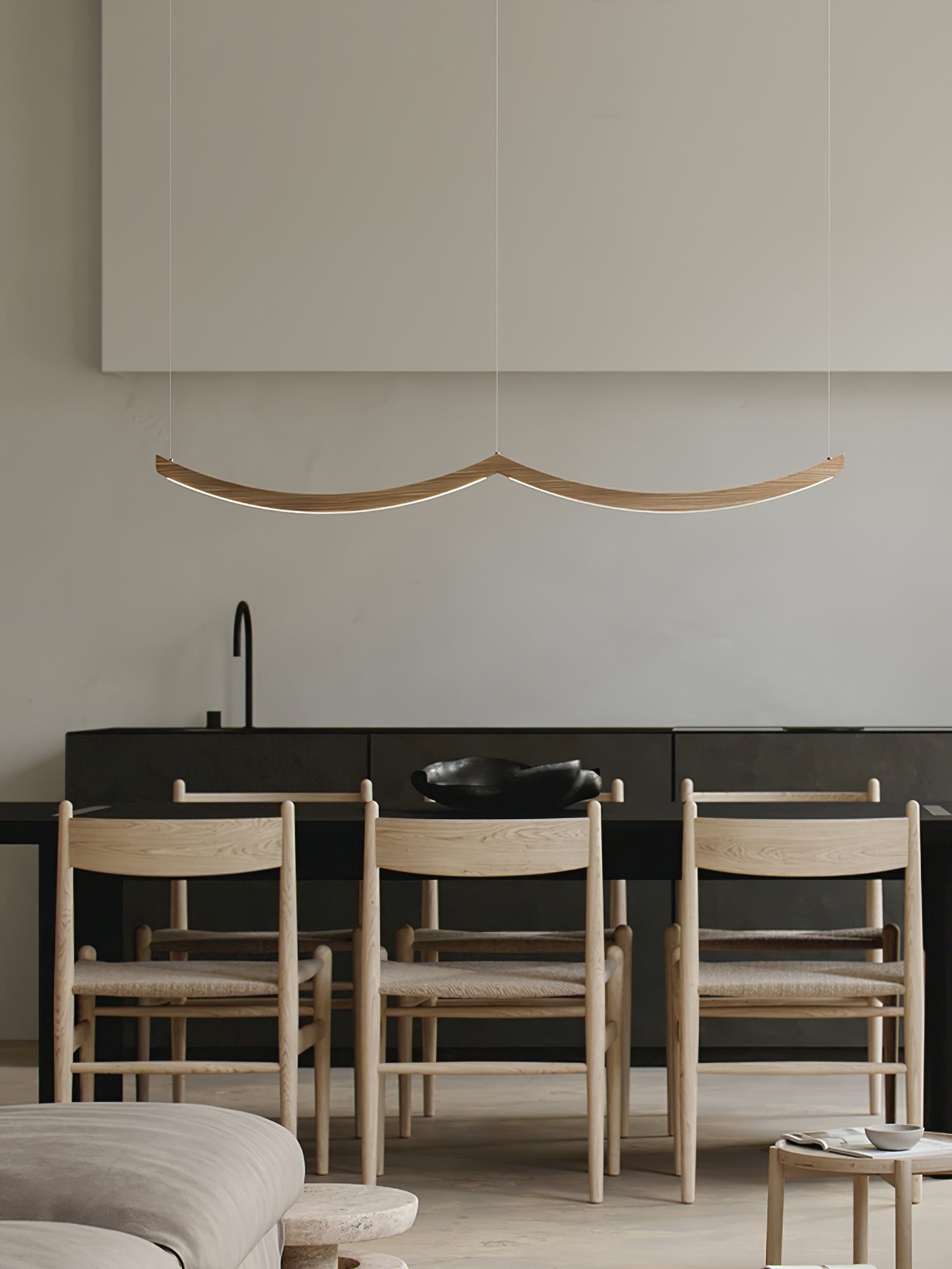 felix-crescent-pendant-lamp-anzaz-Black-12
