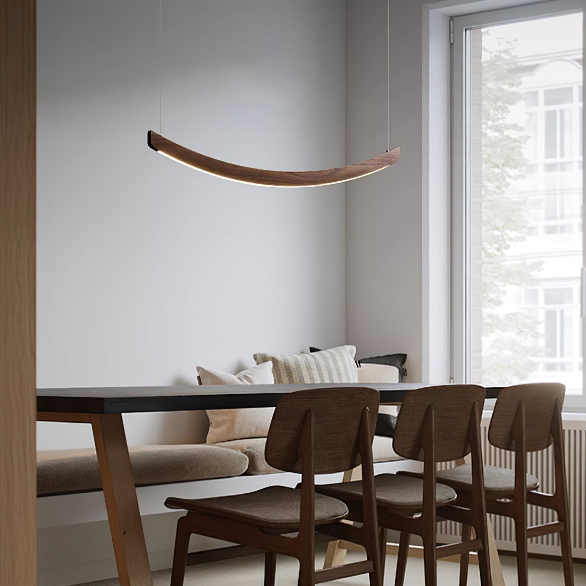 felix-crescent-pendant-lamp-anzaz-Black-3