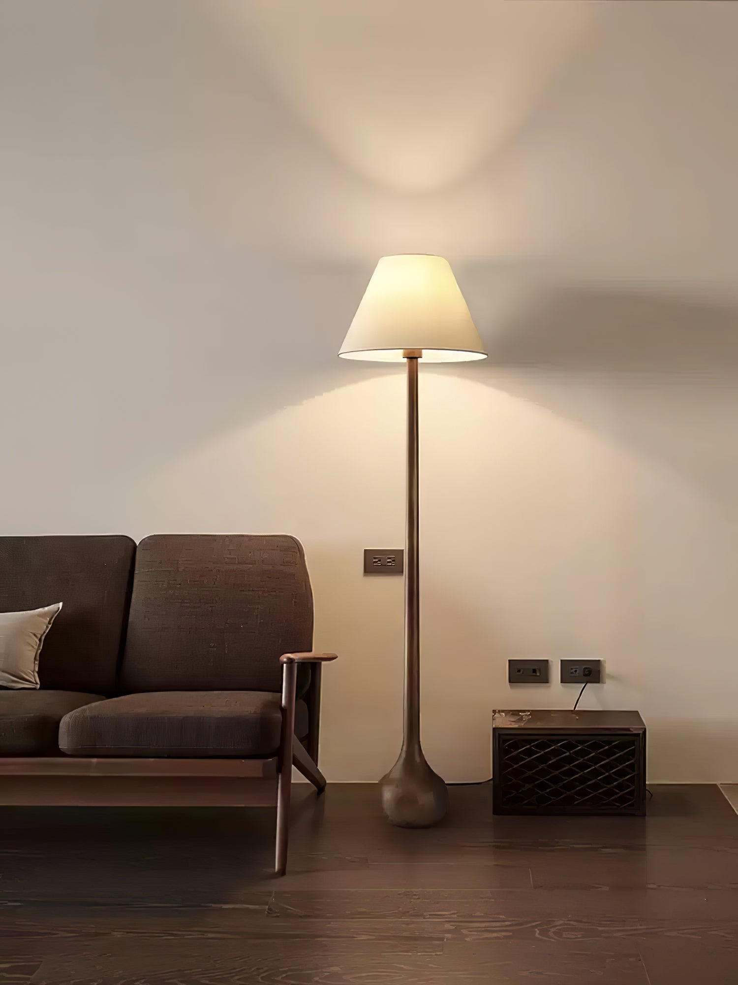 final-strike-floor-lamp-anzaz--26