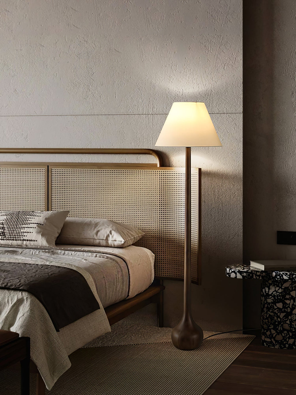 final-strike-floor-lamp-anzaz--42
