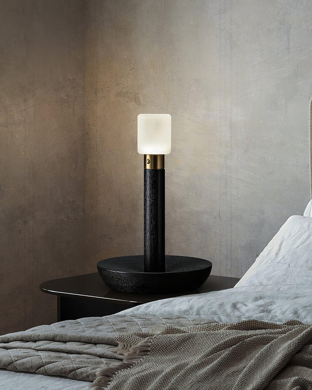 fire-stick-built-in-battery-table-lamp-anzaz-Black-5