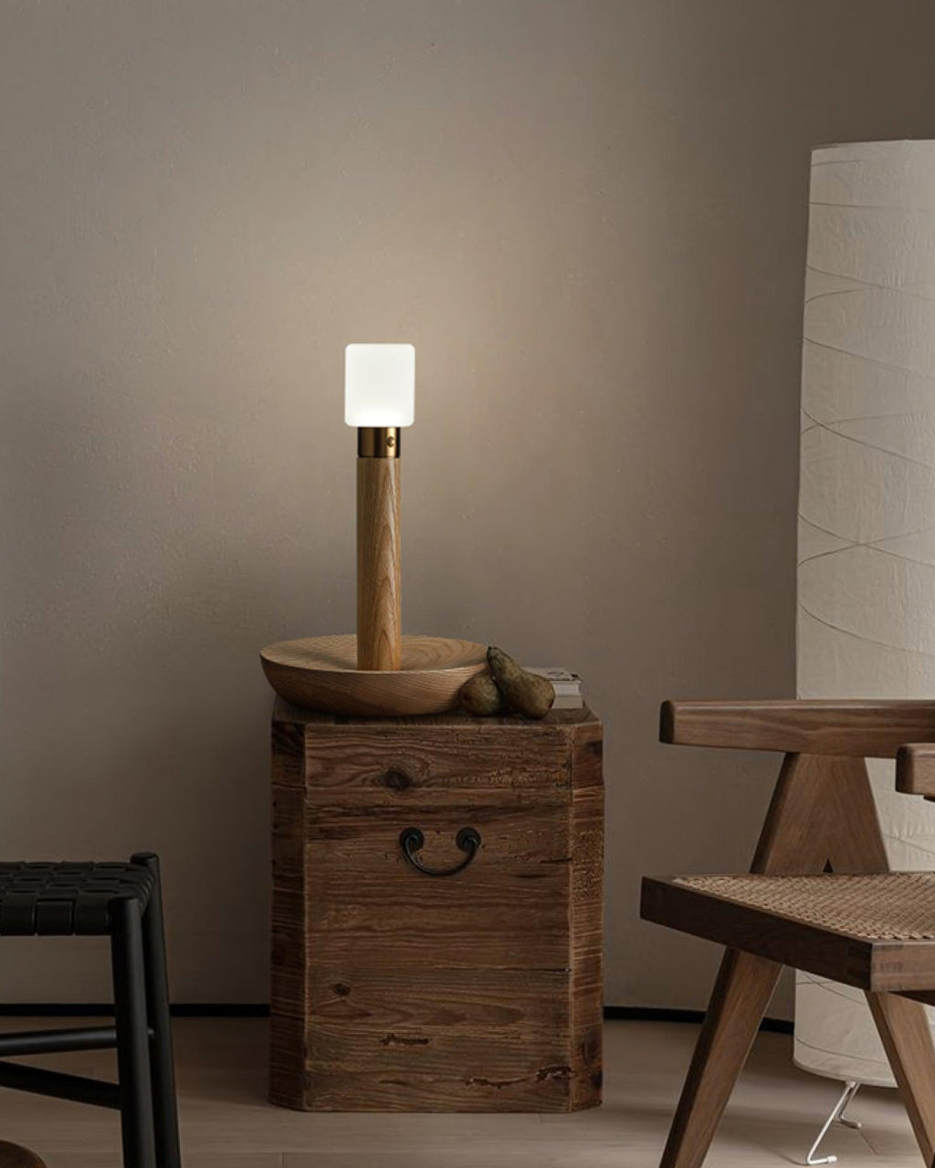 fire-stick-built-in-battery-table-lamp-anzaz--12