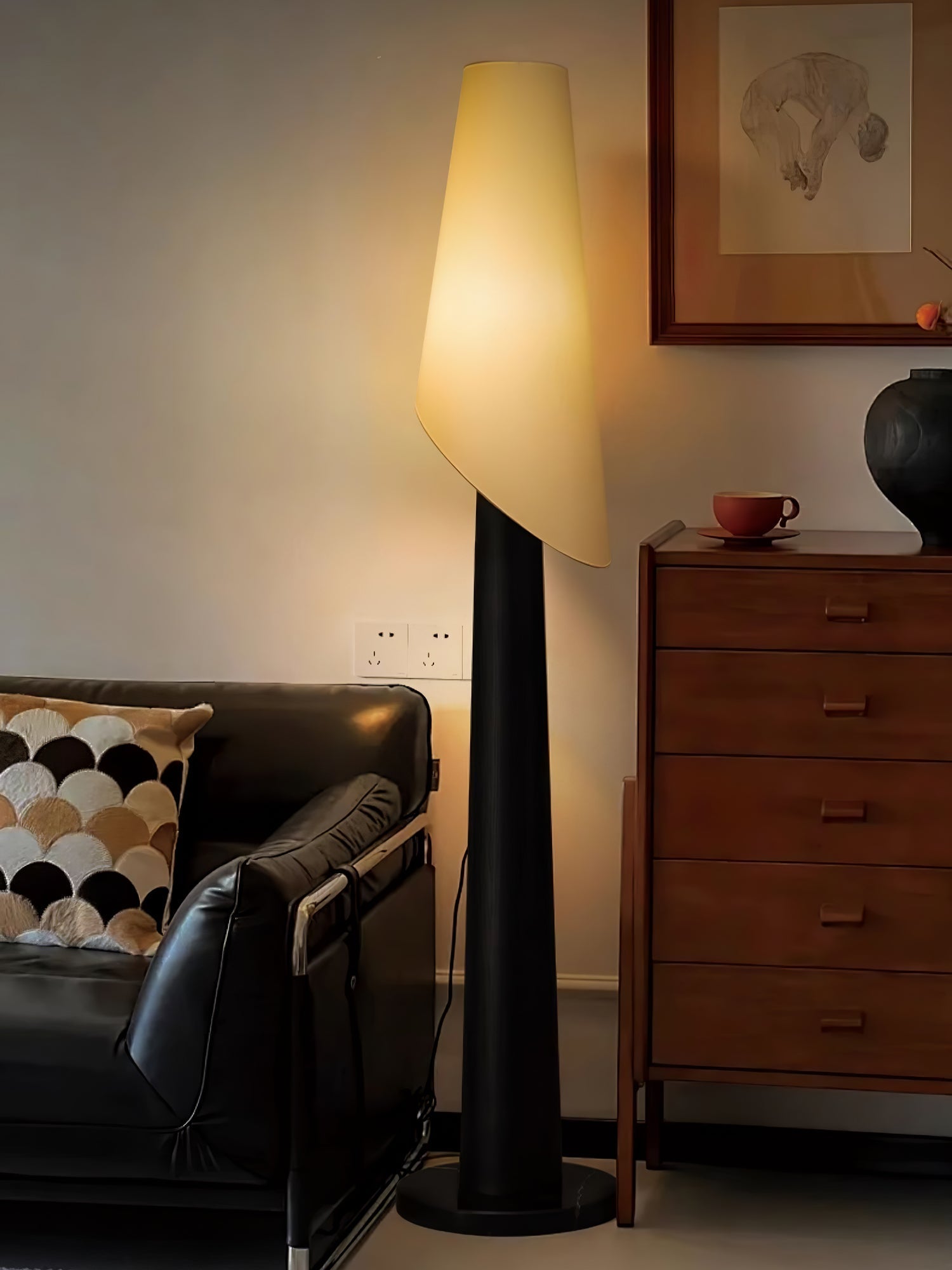 flag-floor-lamp-anzaz-Black & White-9