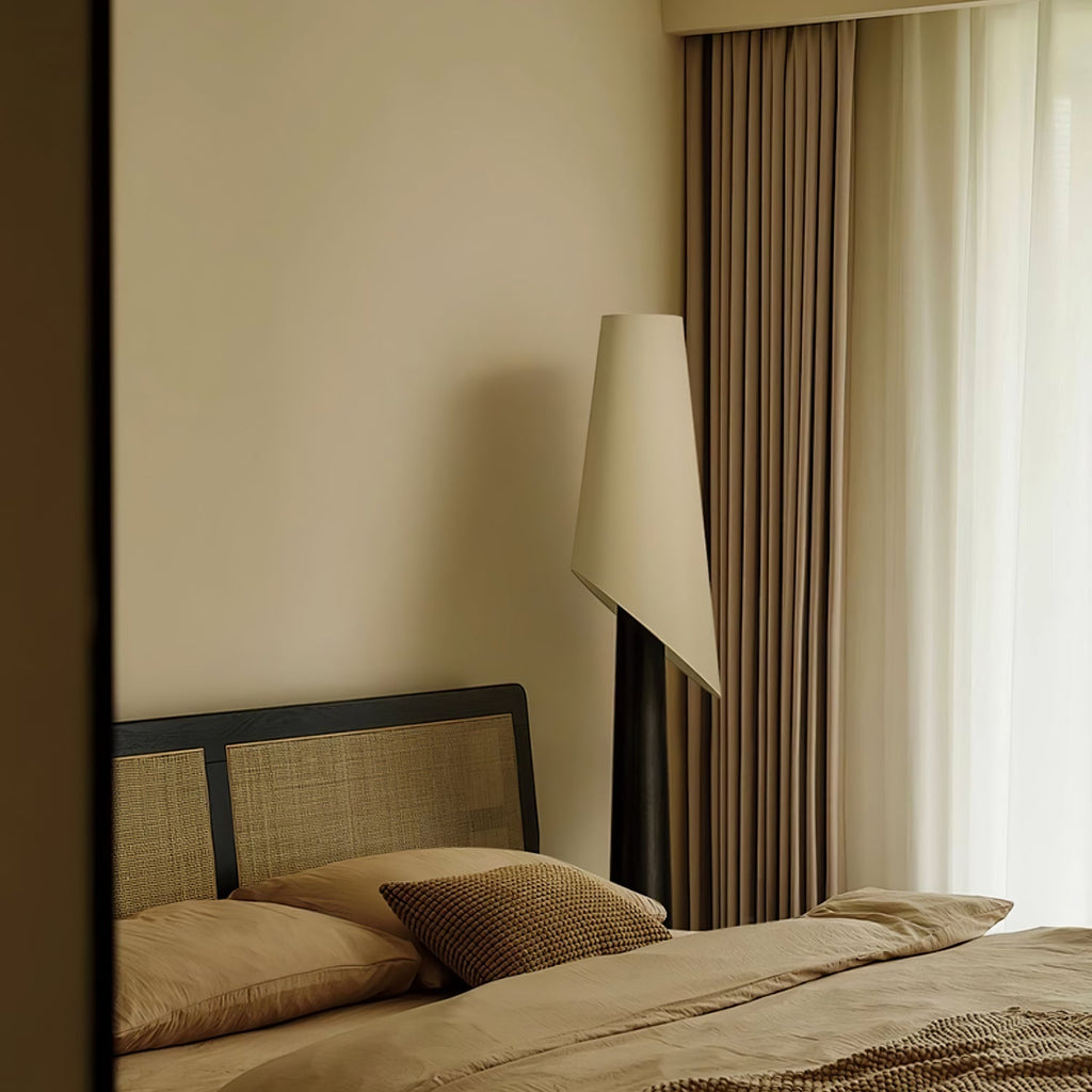 flag-floor-lamp-anzaz--13