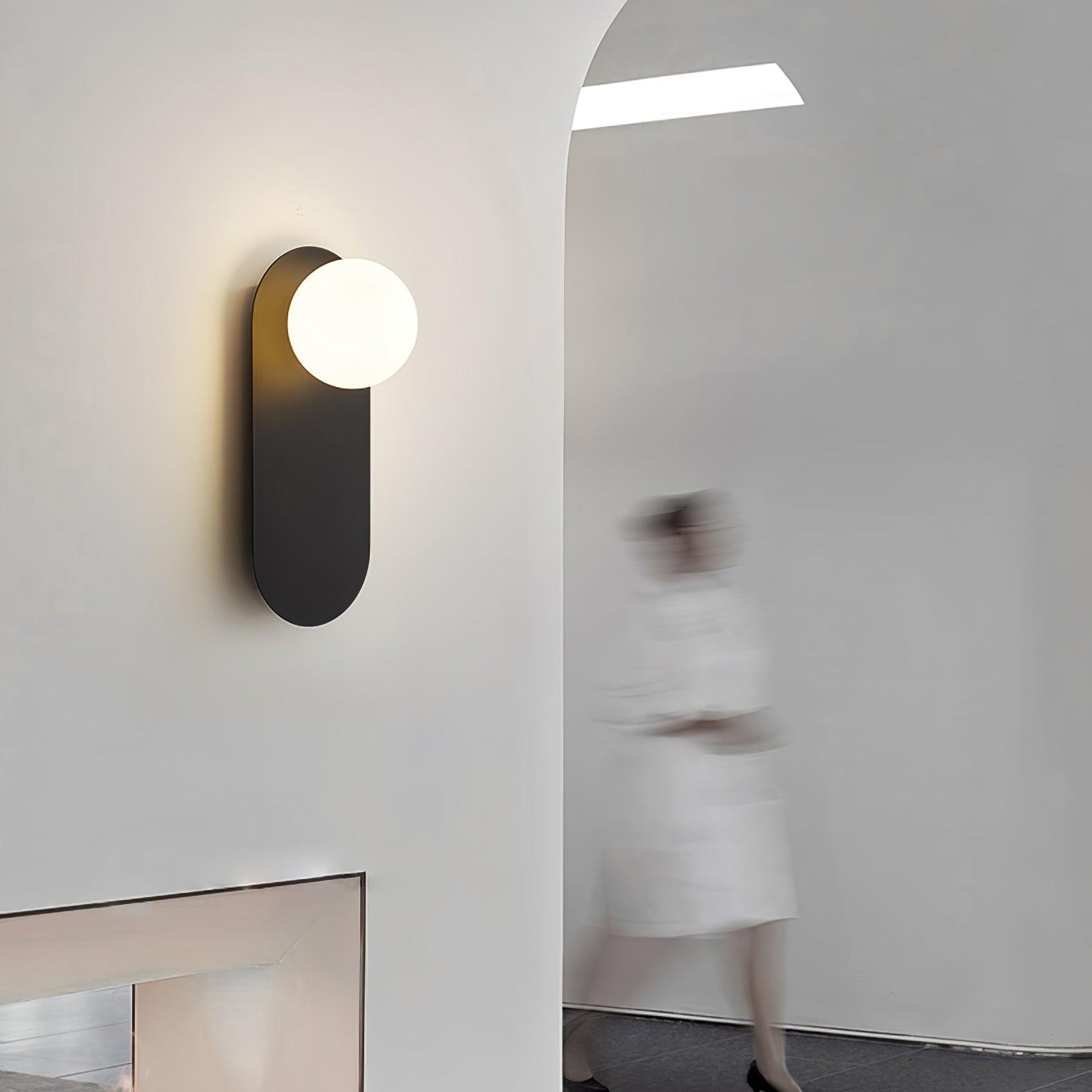 flat-base-globe-sconce-anzaz--8
