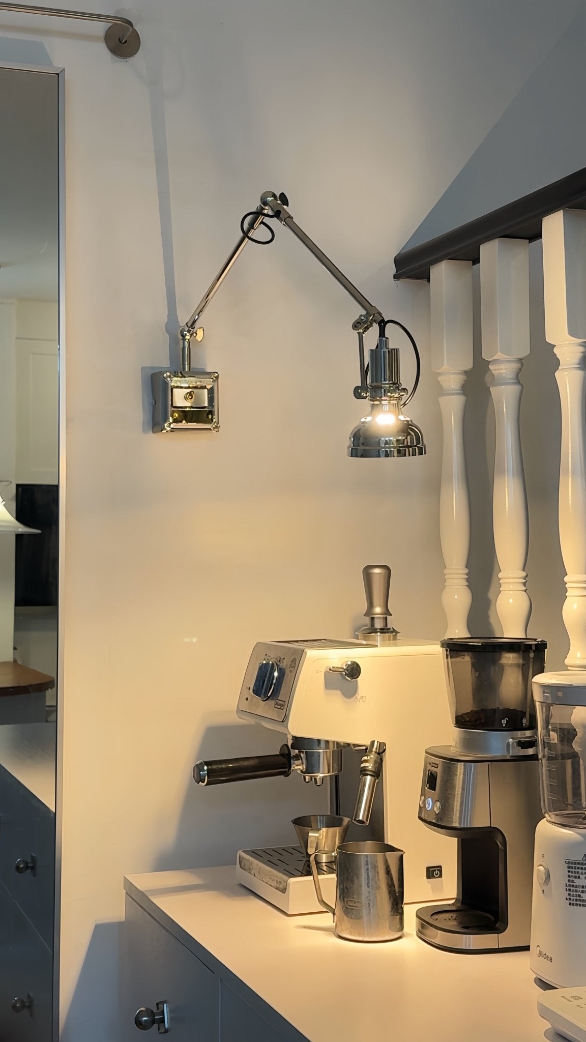 flex-arm-wall-lamp-anzaz--9