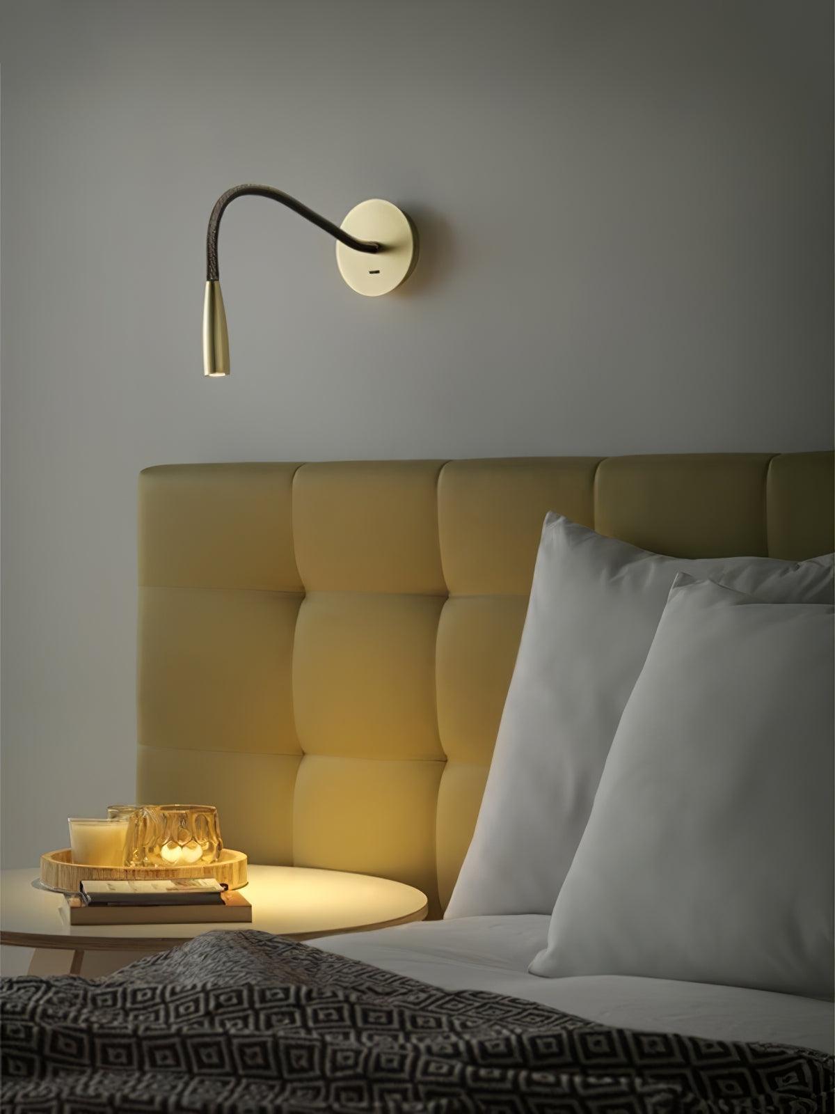 flexi-hose-plug-in-wall-light-anzaz--11