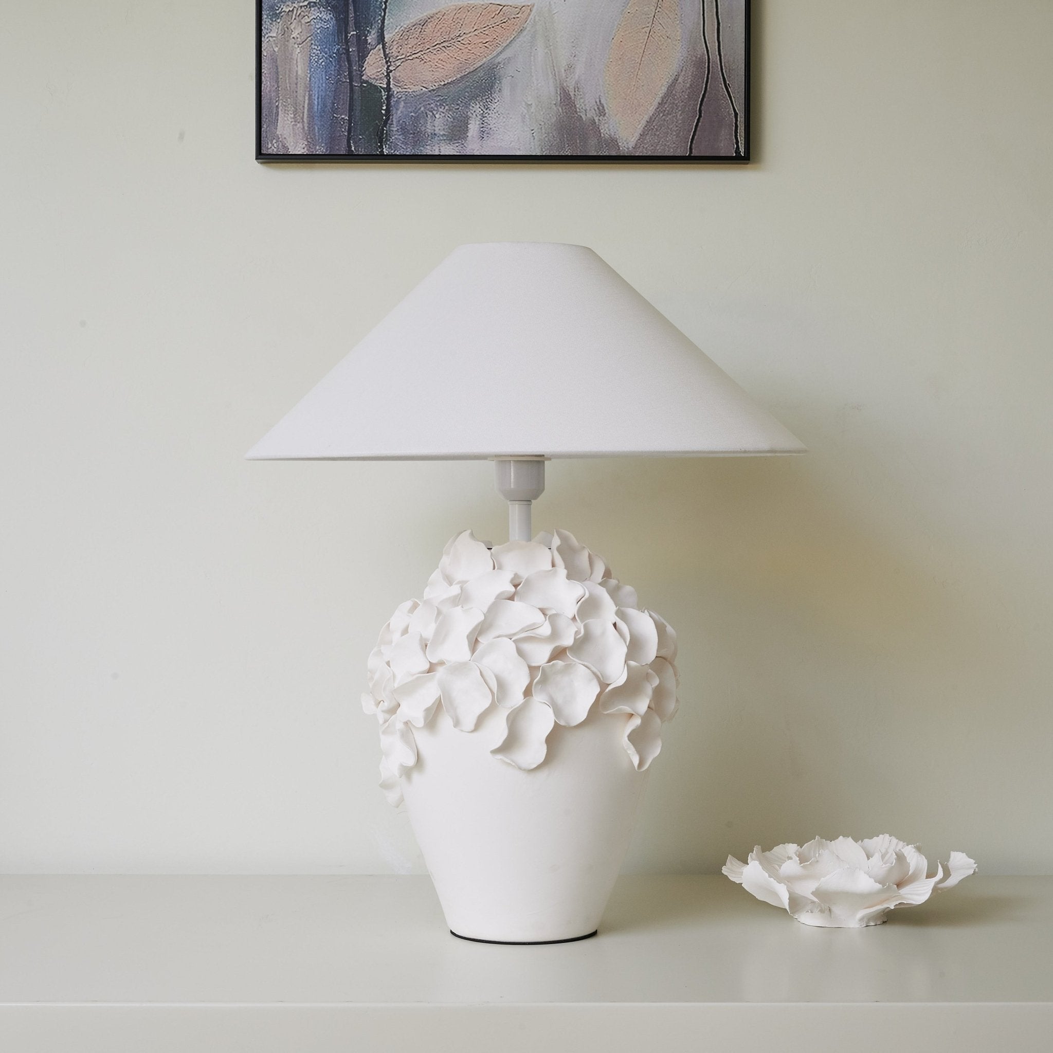 florae-ceramic-table-lamp-anzaz-White-3