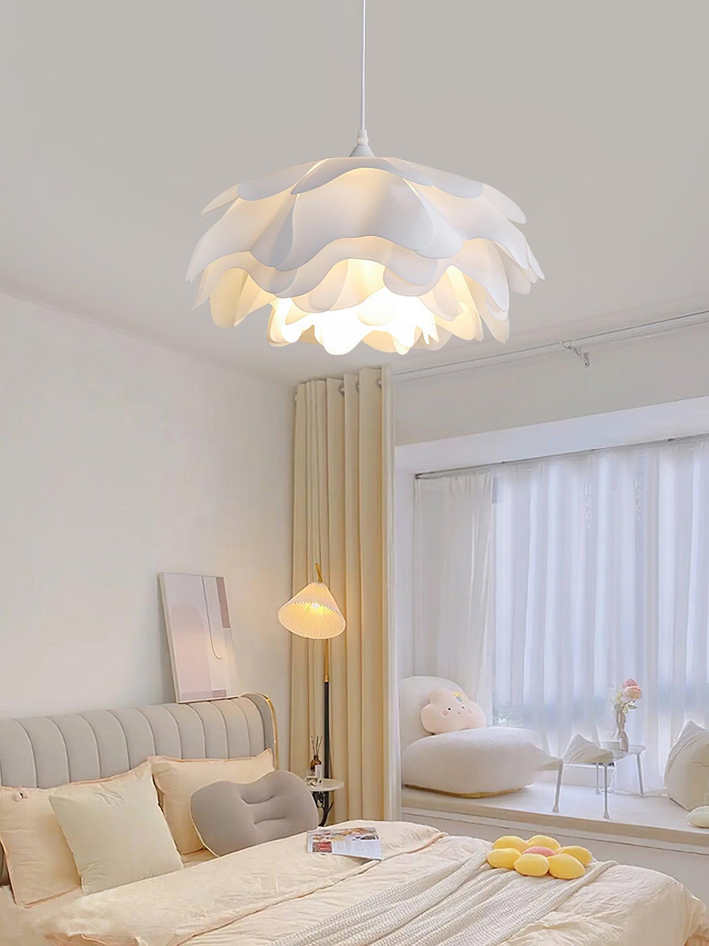 flower-shaped-white-pendant-lamp-anzaz--13