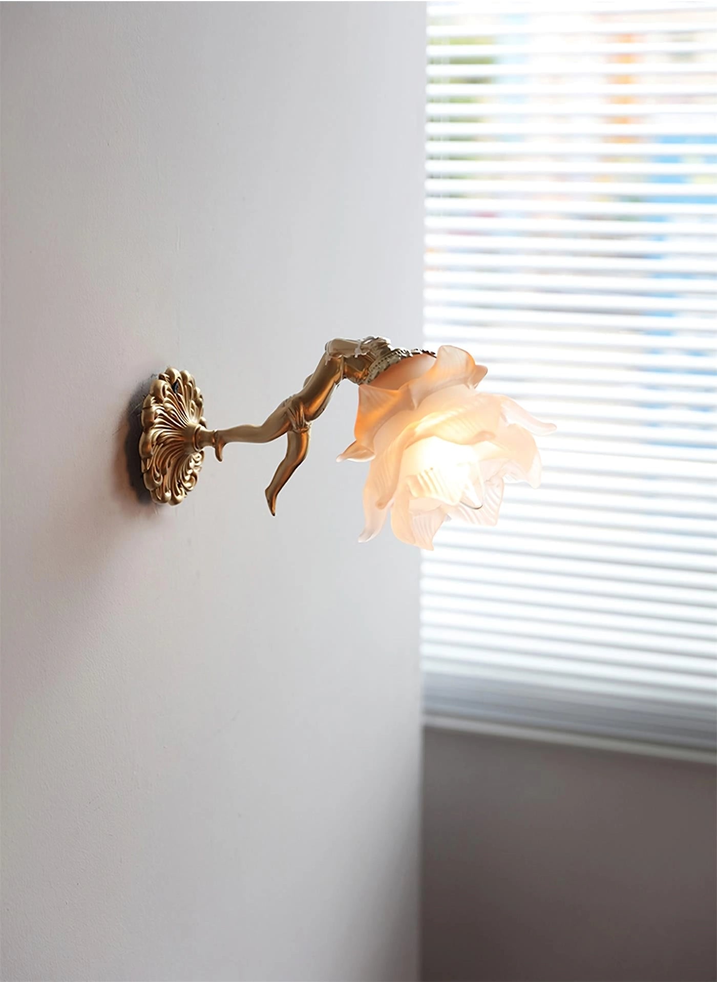flying-angel-wall-light-anzaz--14