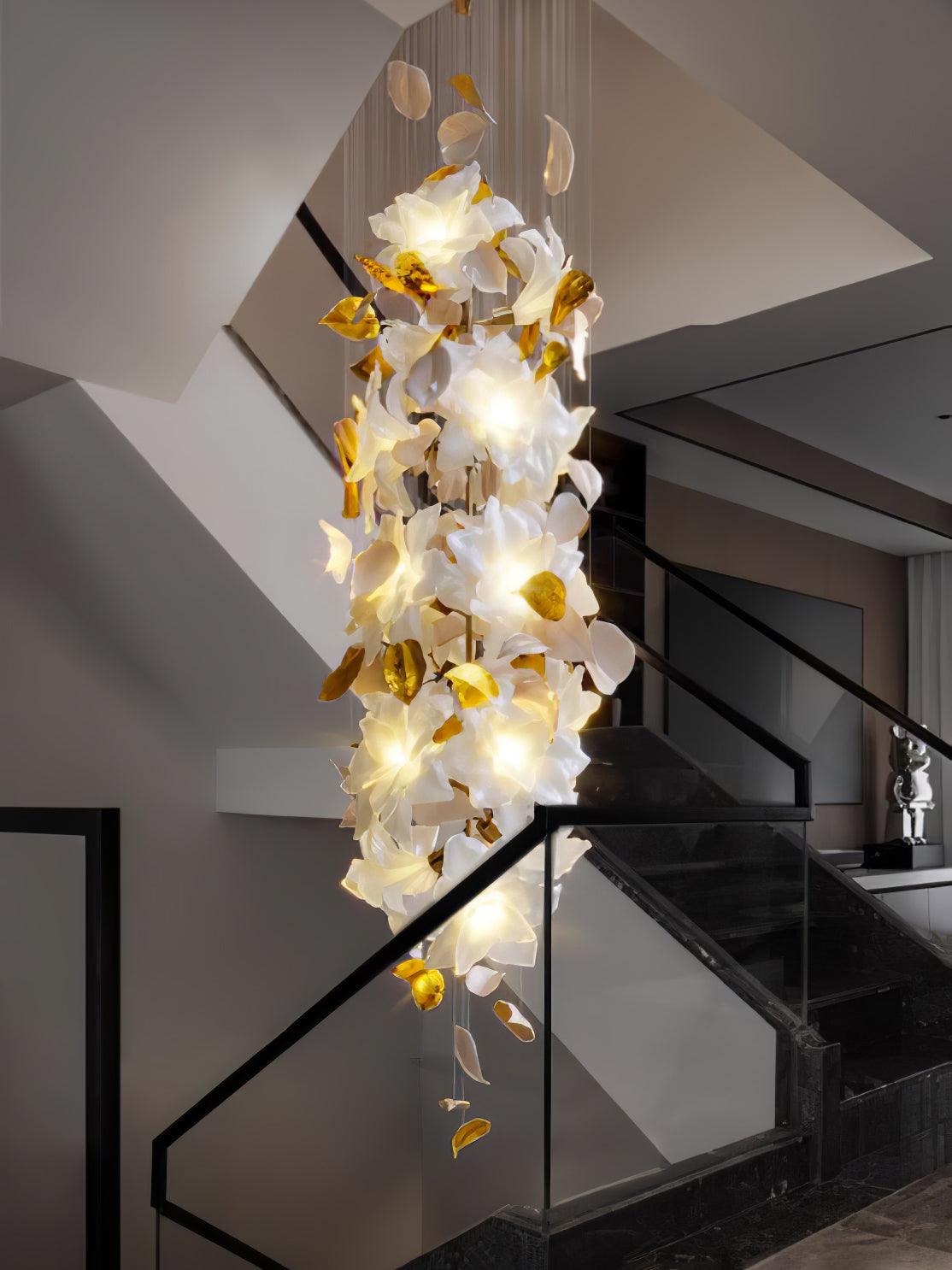 flying-flowers-fluttering-chandelier-anzaz--18