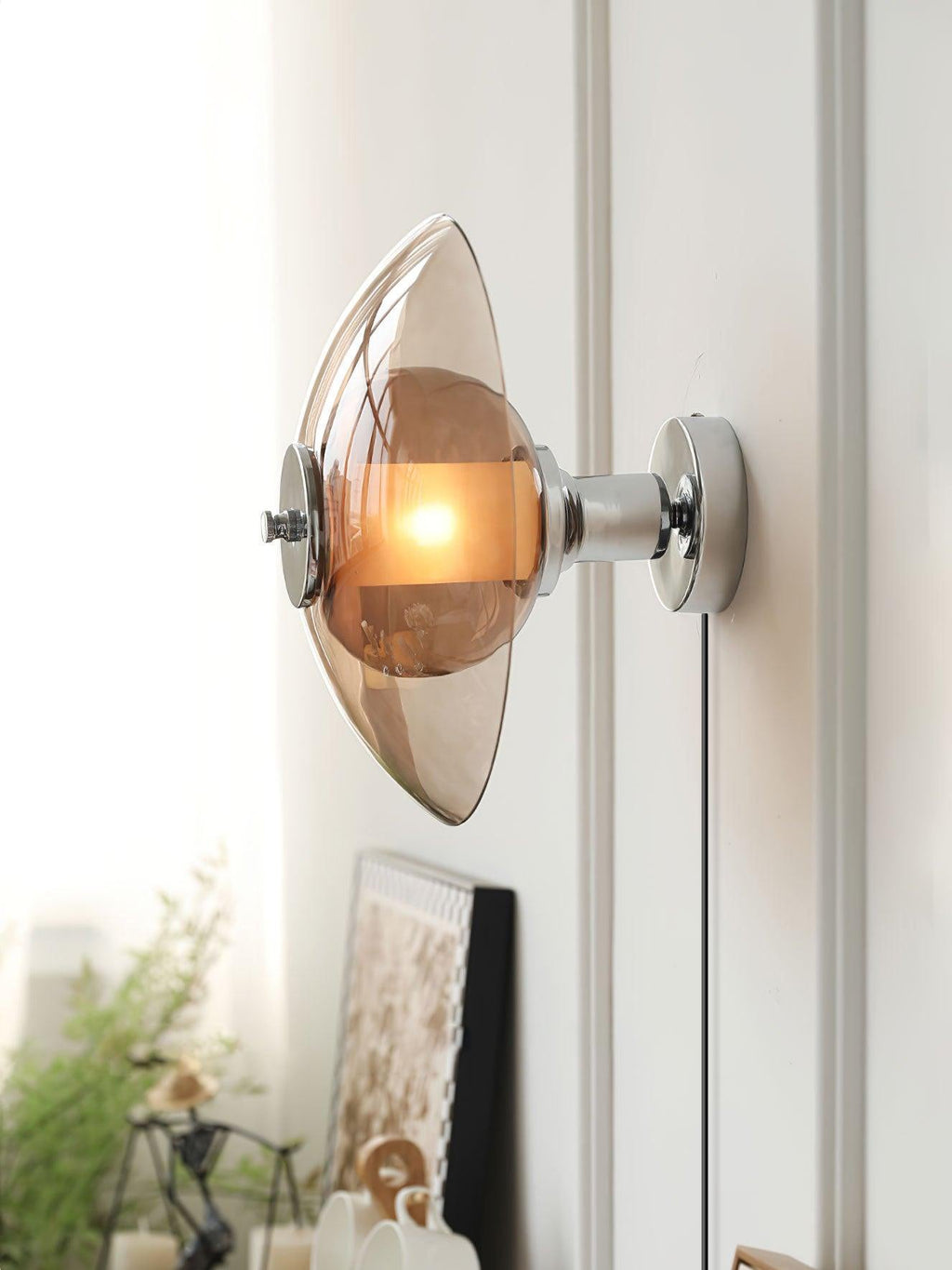 flying-saucer-plug-in-wall-light-anzaz--6