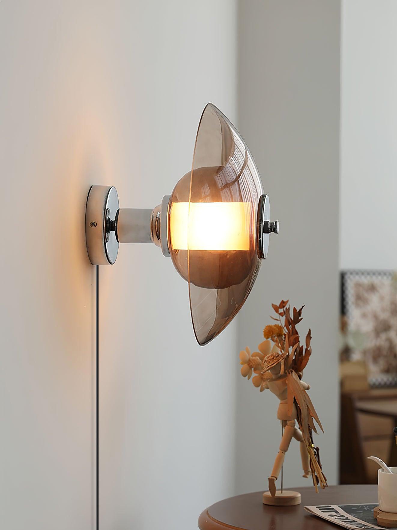 flying-saucer-plug-in-wall-light-anzaz--5