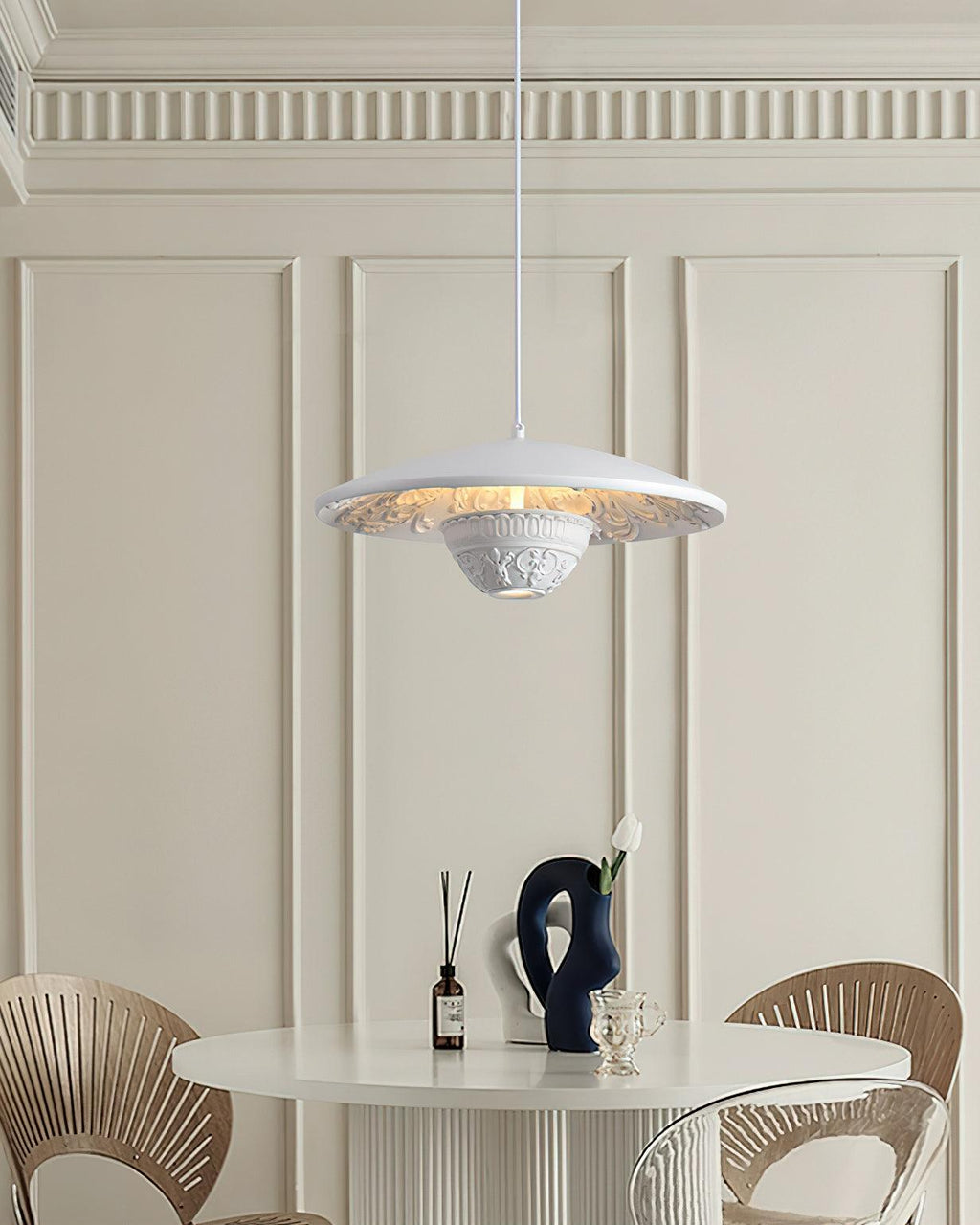 flying-saucer-resin-pendant-lamp-anzaz-White-2