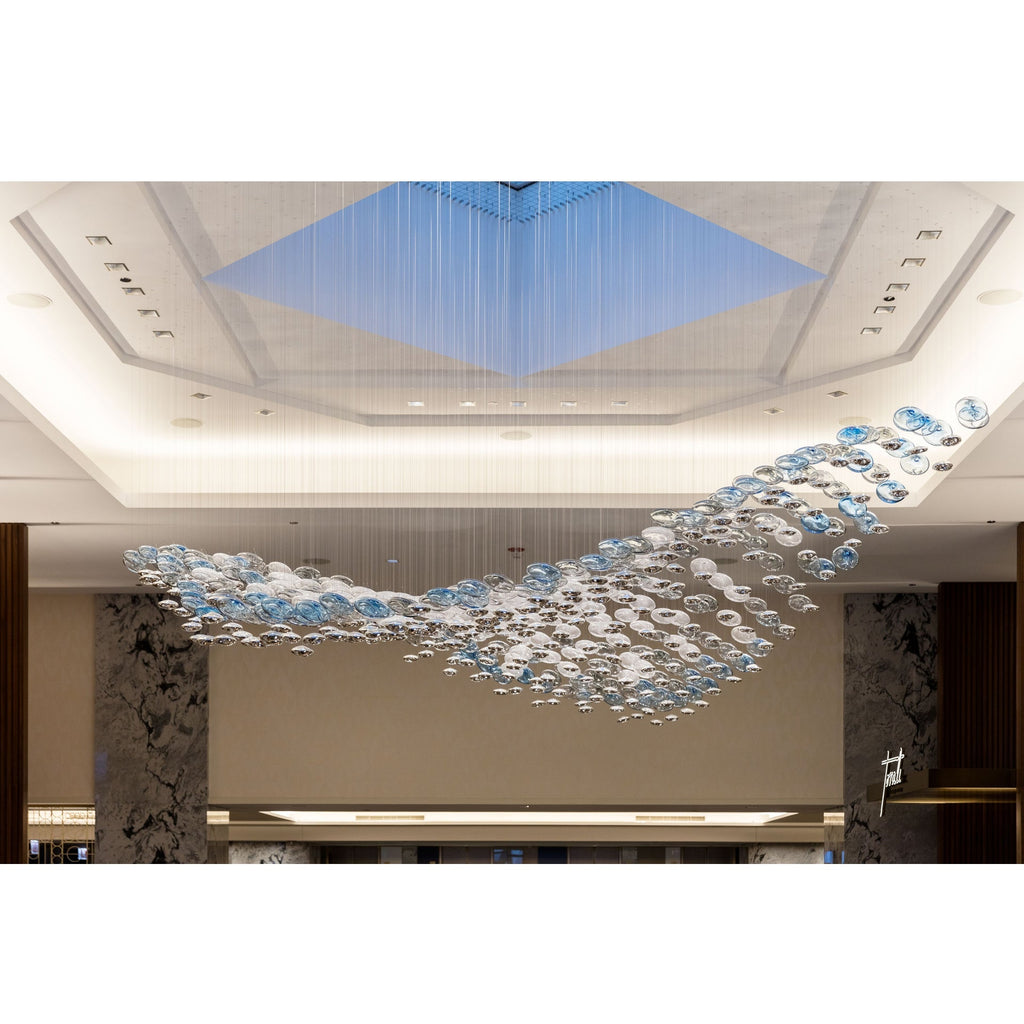 flying-surge-chandelier-anzaz--11