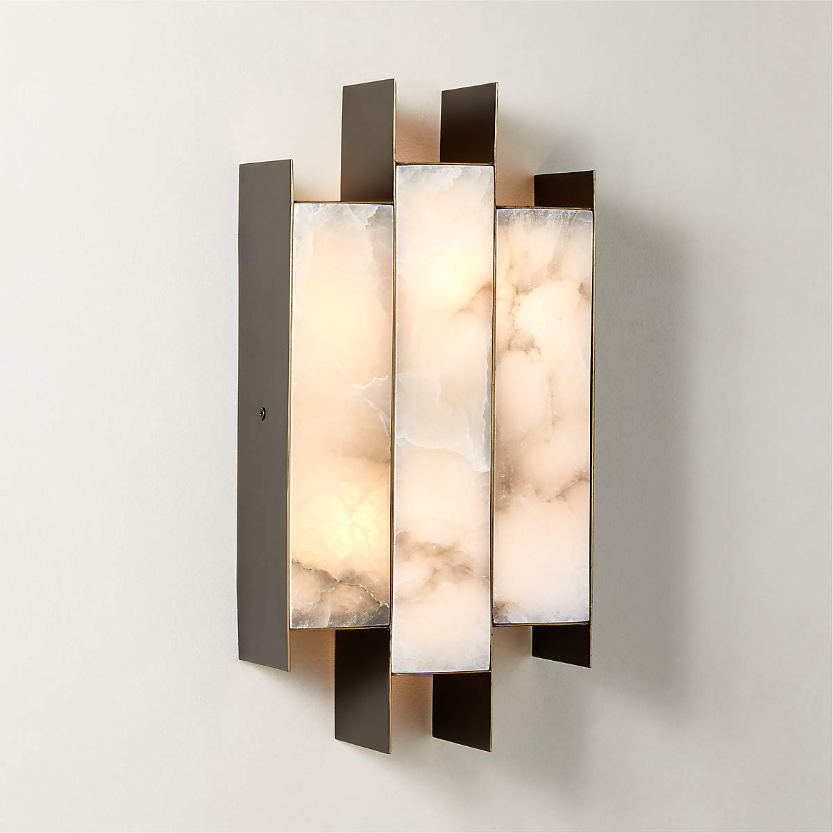 folded-alabaster-panel-sconce-anzaz--4