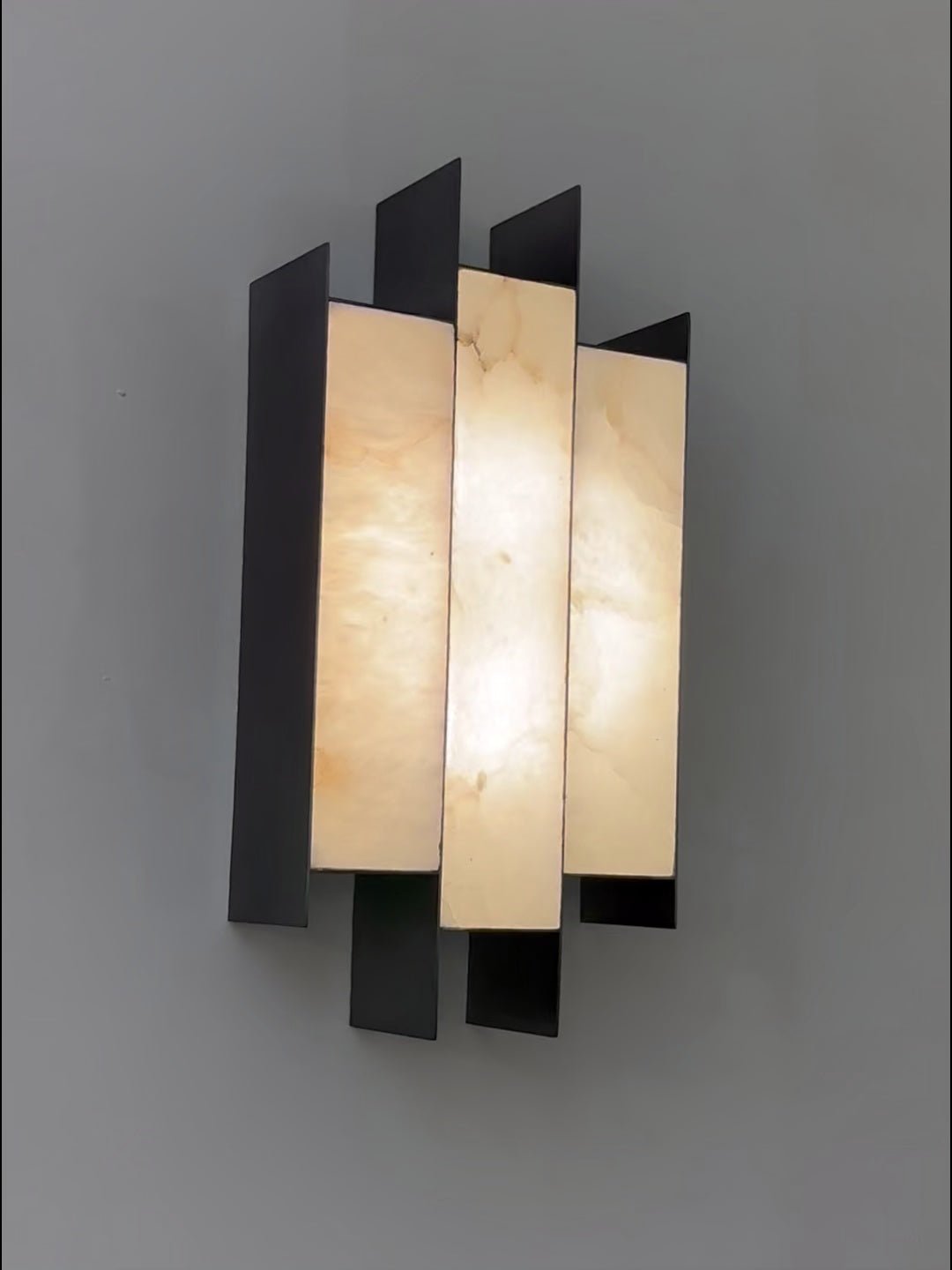 folded-alabaster-panel-sconce-anzaz--20