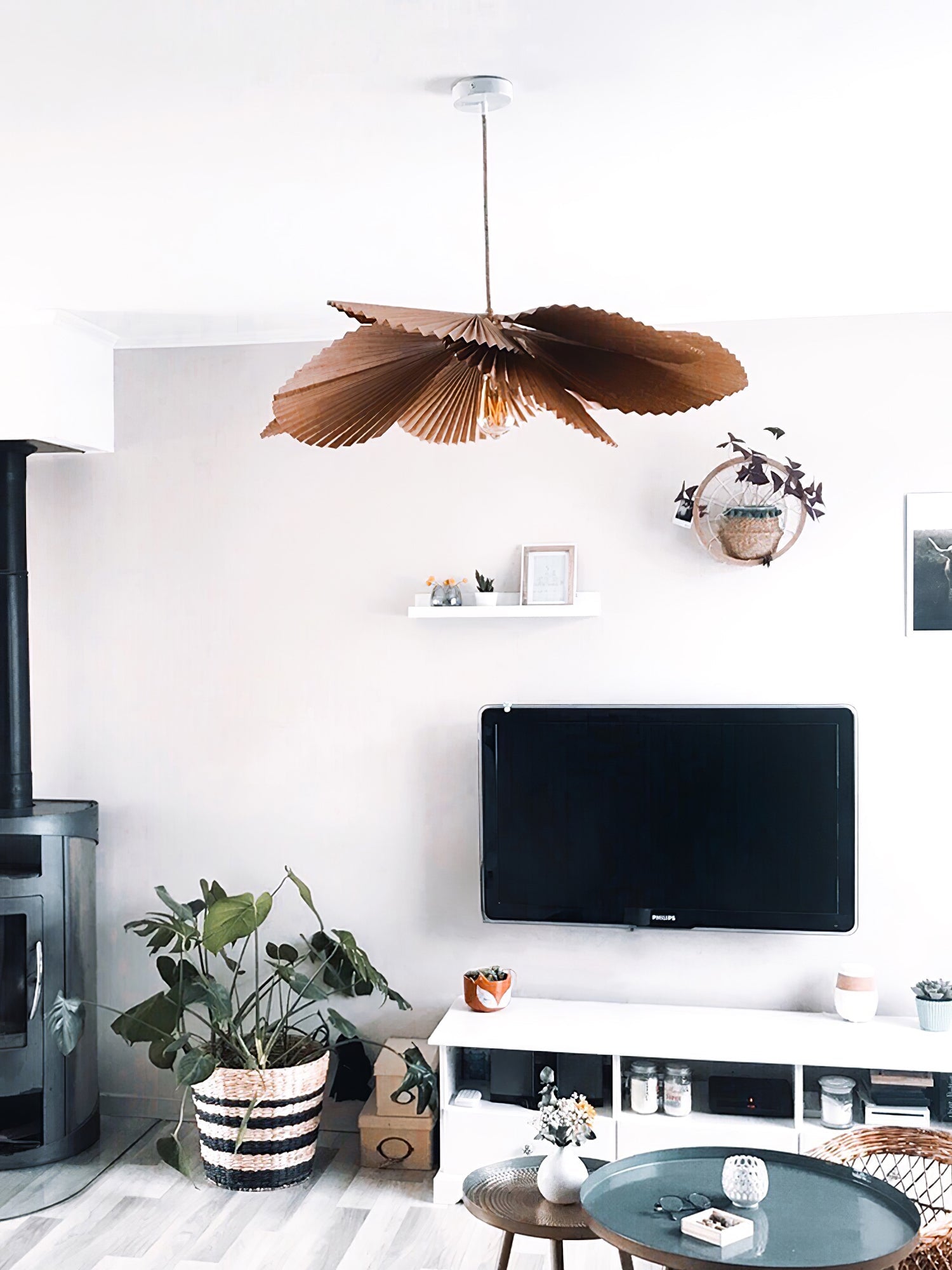 folded-leaf-lotus-chandelier-anzaz--25
