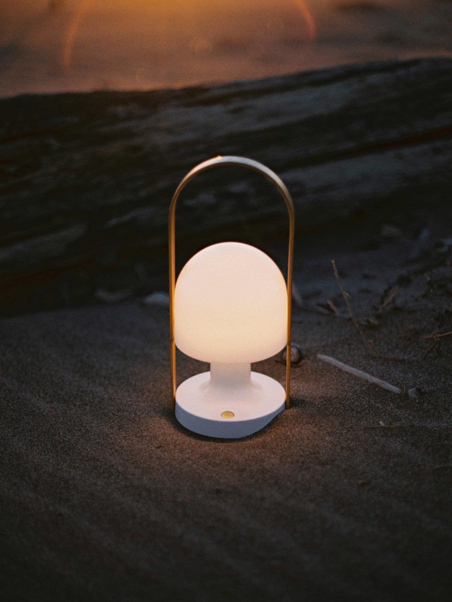 follow-me-table-lamp-anzaz--48