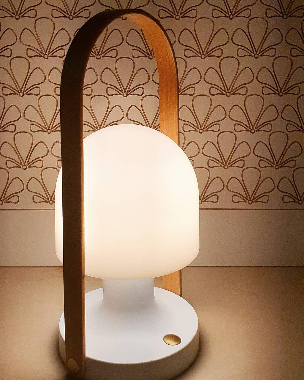 follow-me-table-lamp-anzaz--50