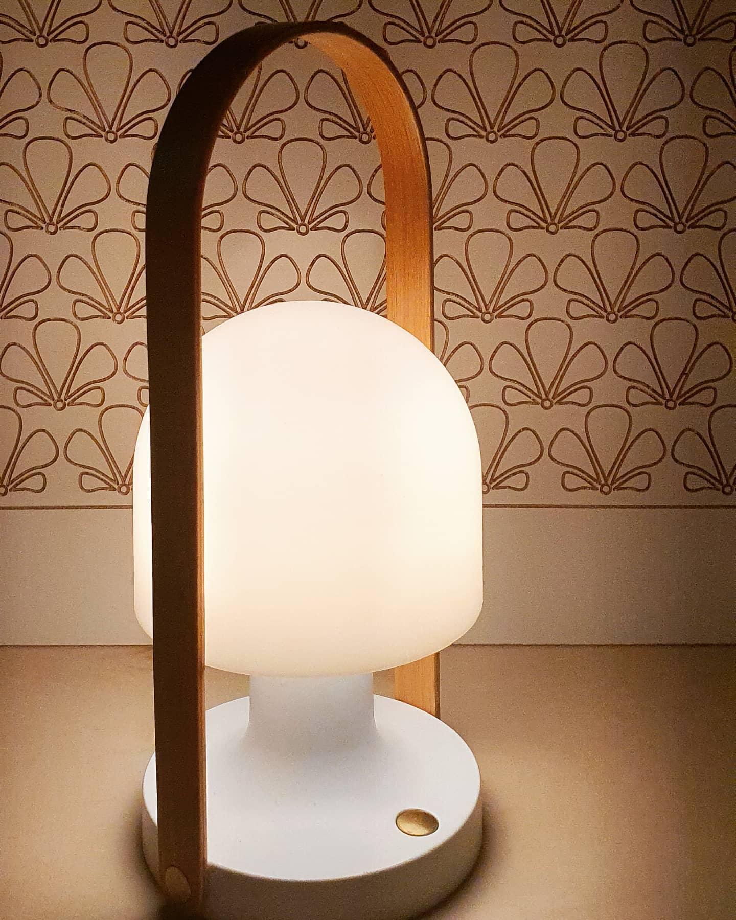 follow-me-table-lamp-anzaz--50