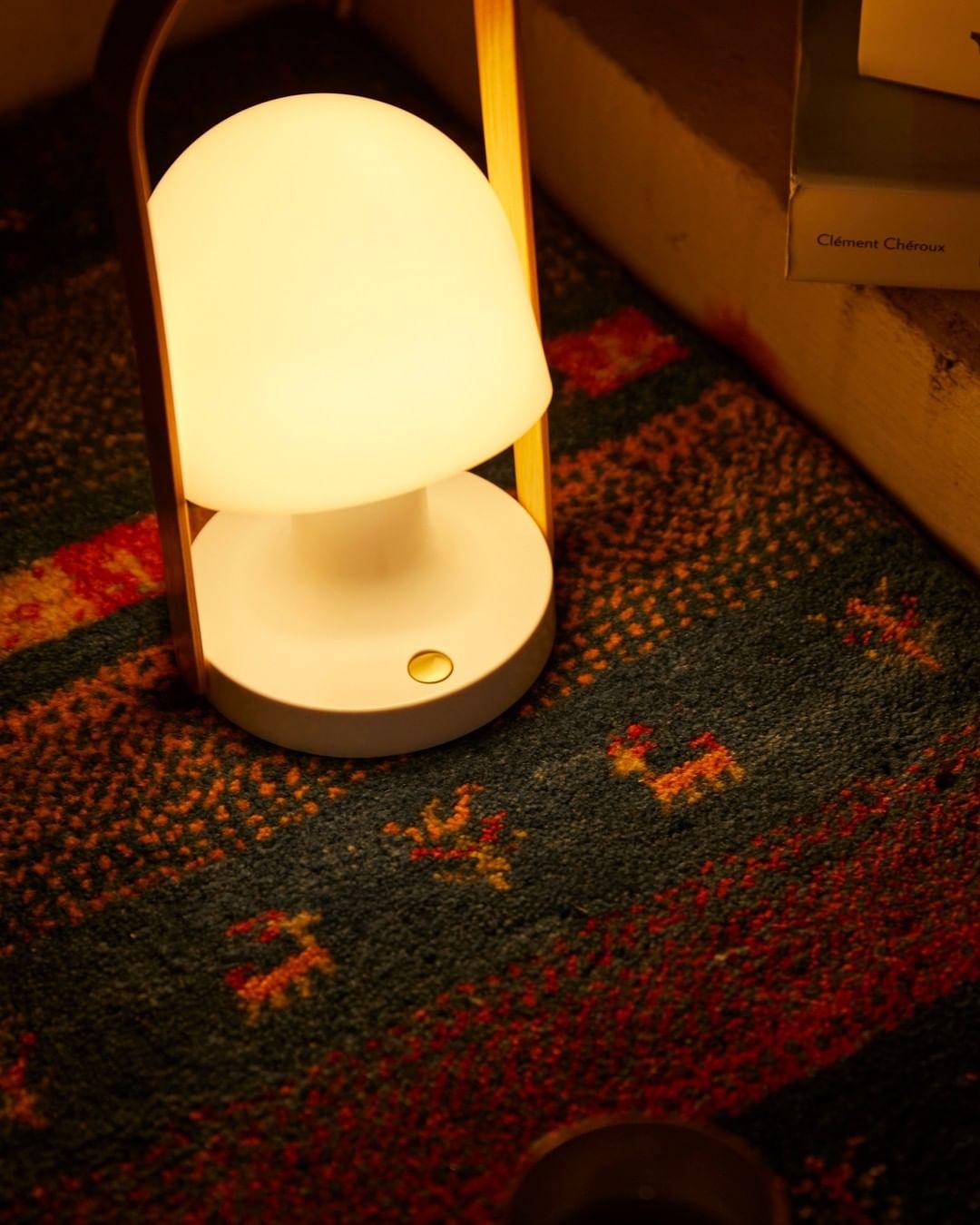 follow-me-table-lamp-anzaz--54