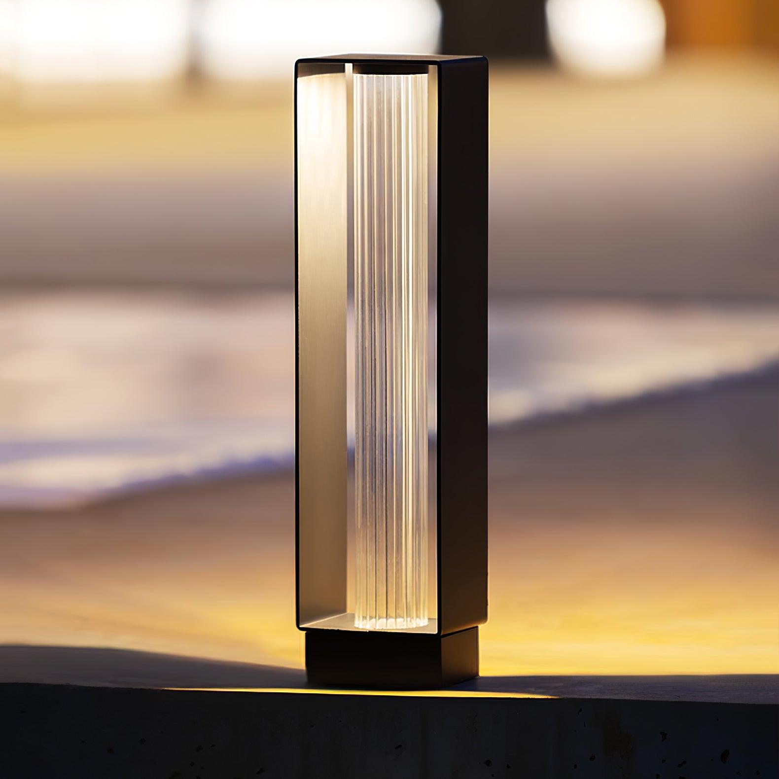 frame-outdoor-post-lamp-anzaz--4