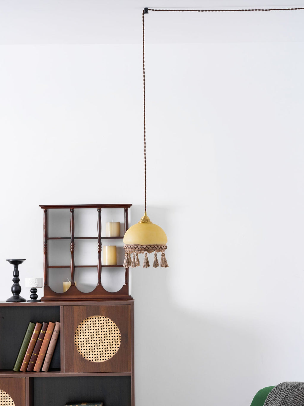 french-tassels-brass-pendant-swag-light-anzaz--9