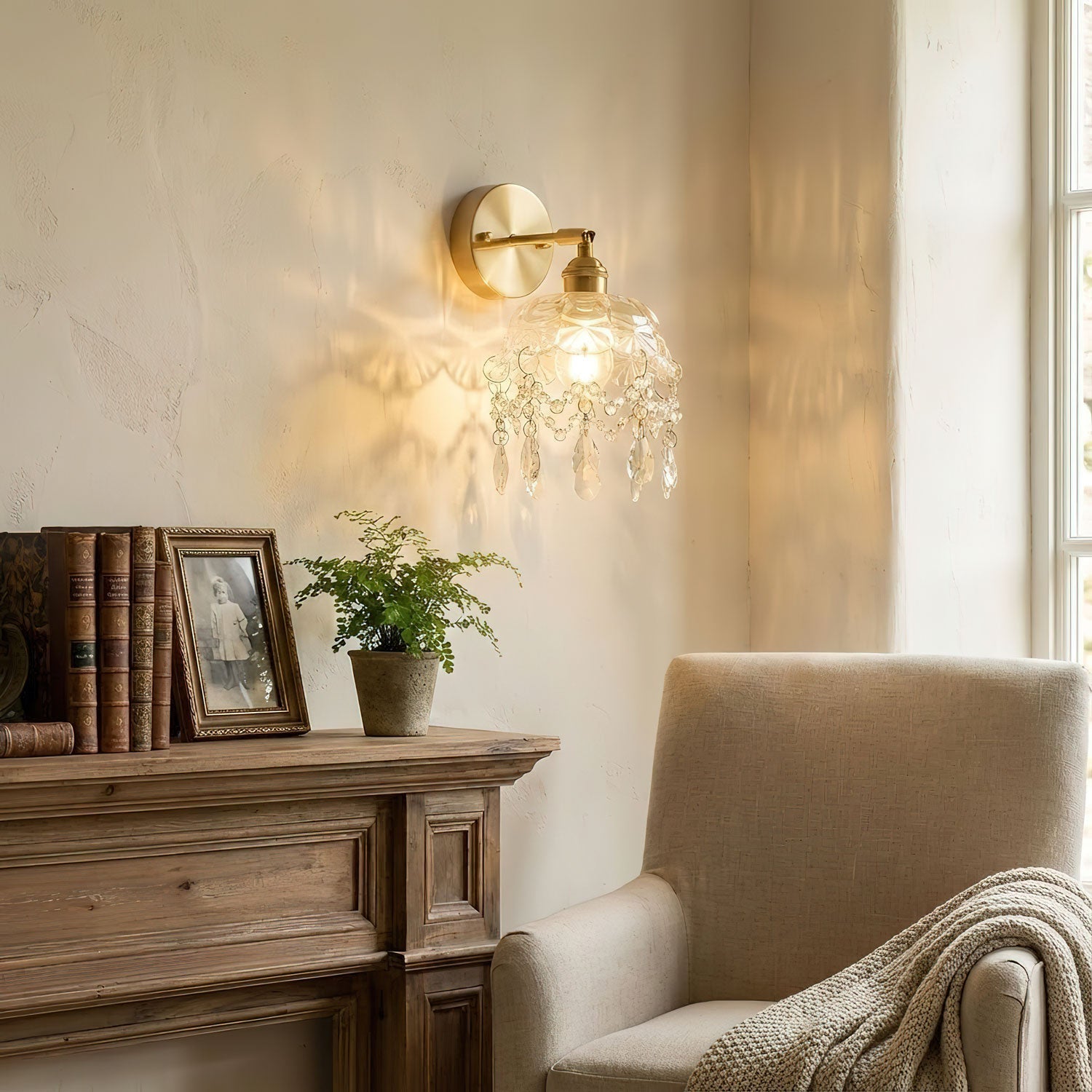 french-crystal-tassel-wall-light-anzaz--5