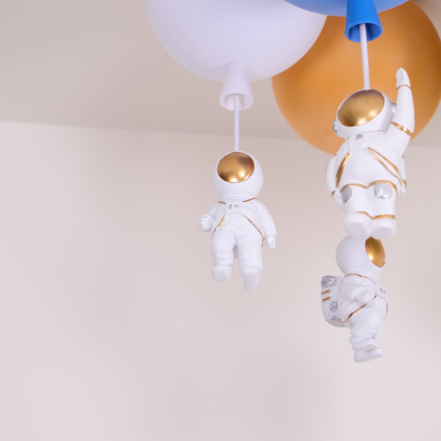 frosted-balloon-combination-ceiling-lamp-anzaz--48