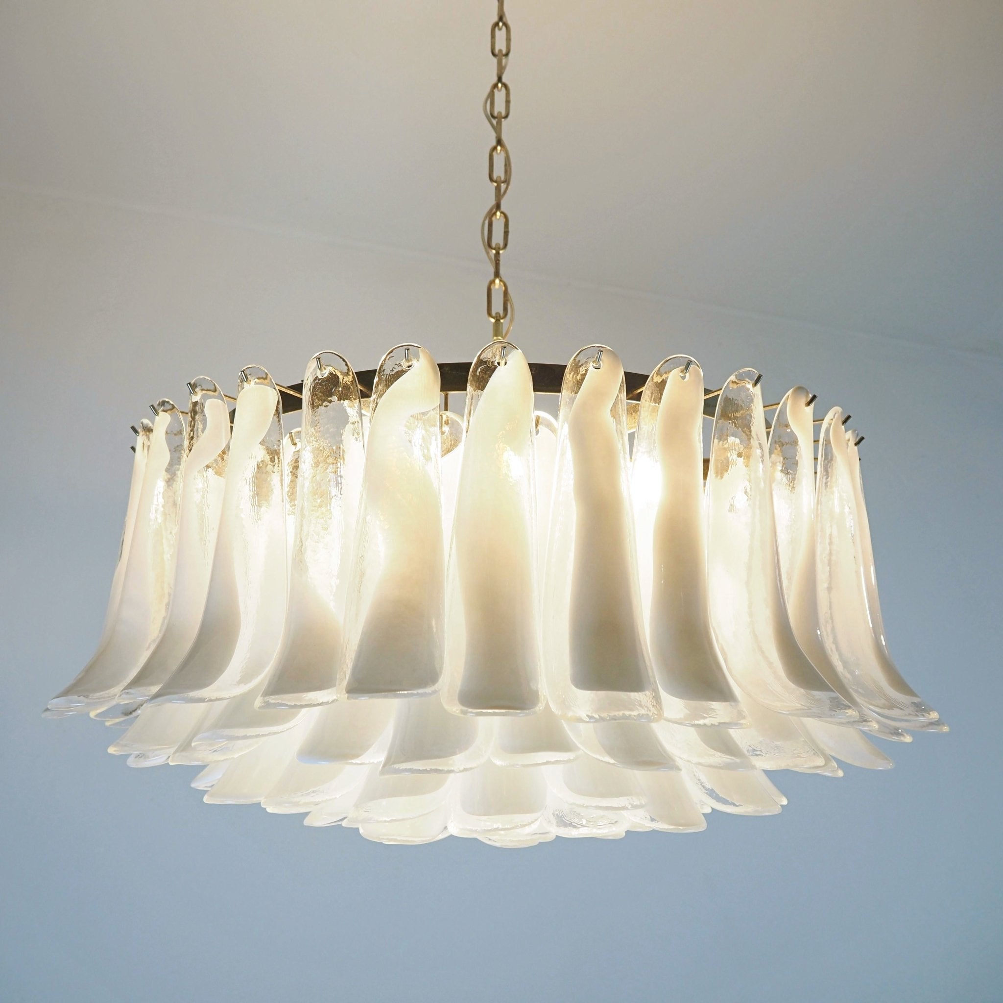 petal-frosted-white-murano-chandelier-anzaz--9