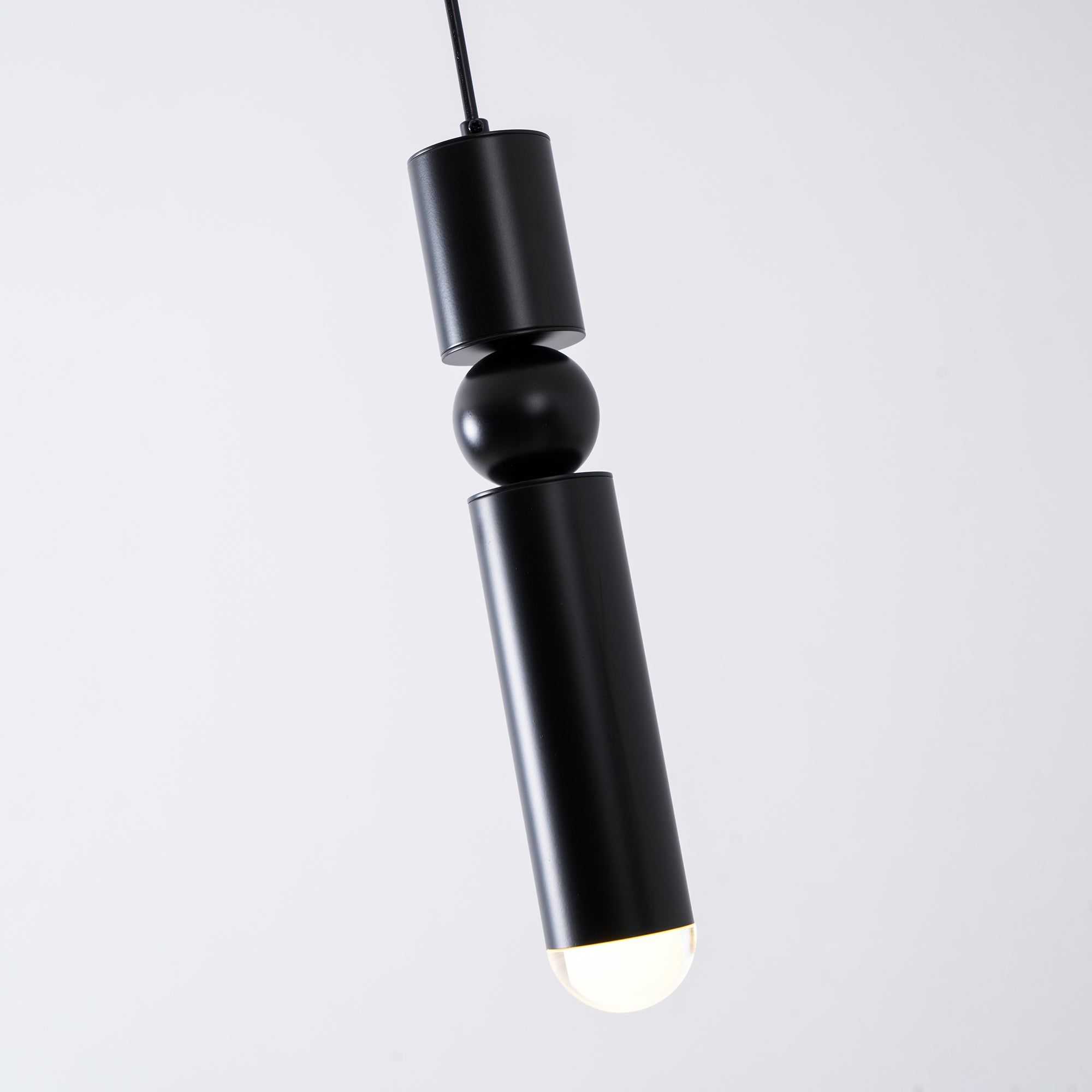 fulcrum-pendant-light-anzaz--49