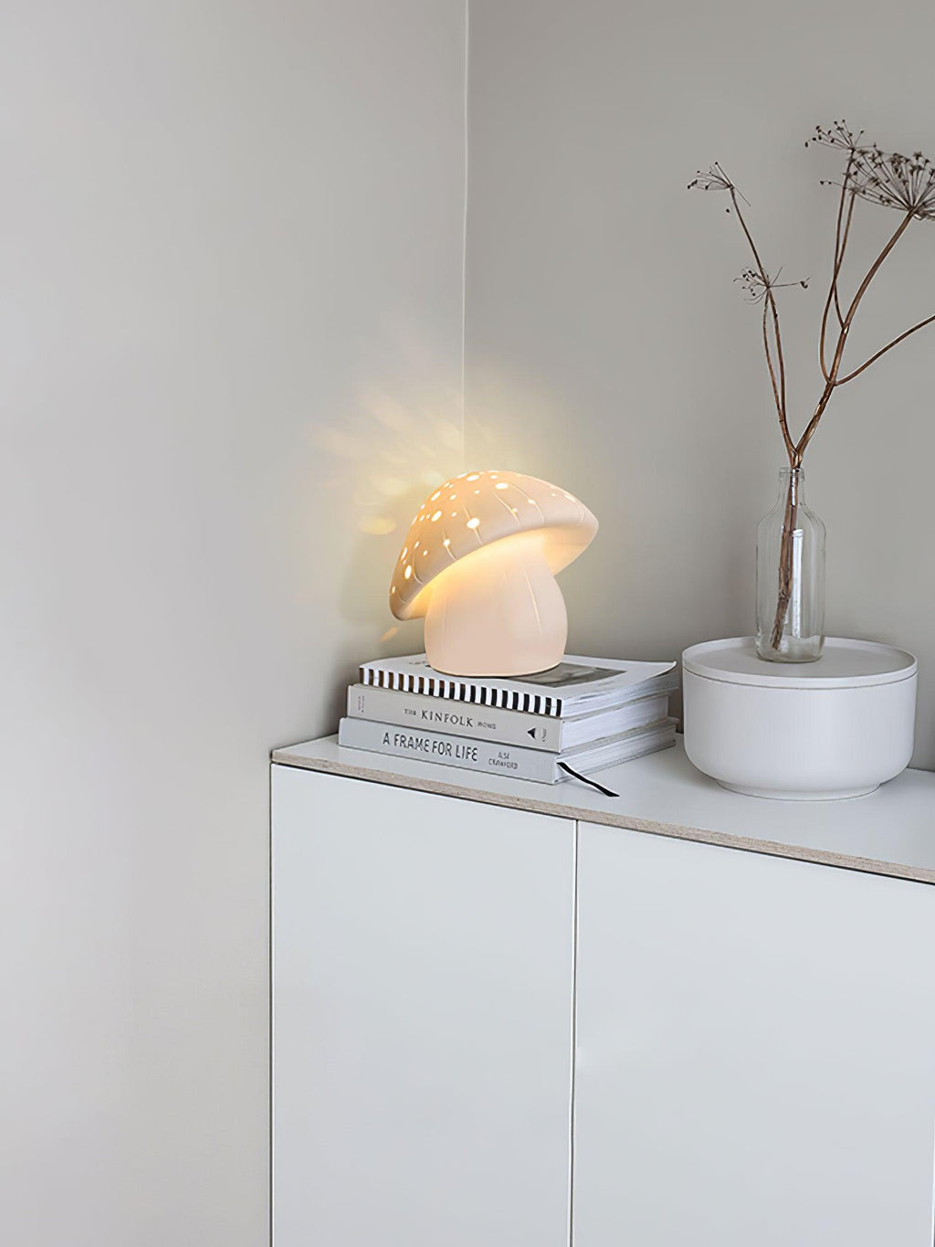 fungo-white-table-lamp-anzaz--19