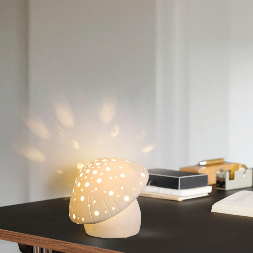 fungo-white-table-lamp-anzaz--10