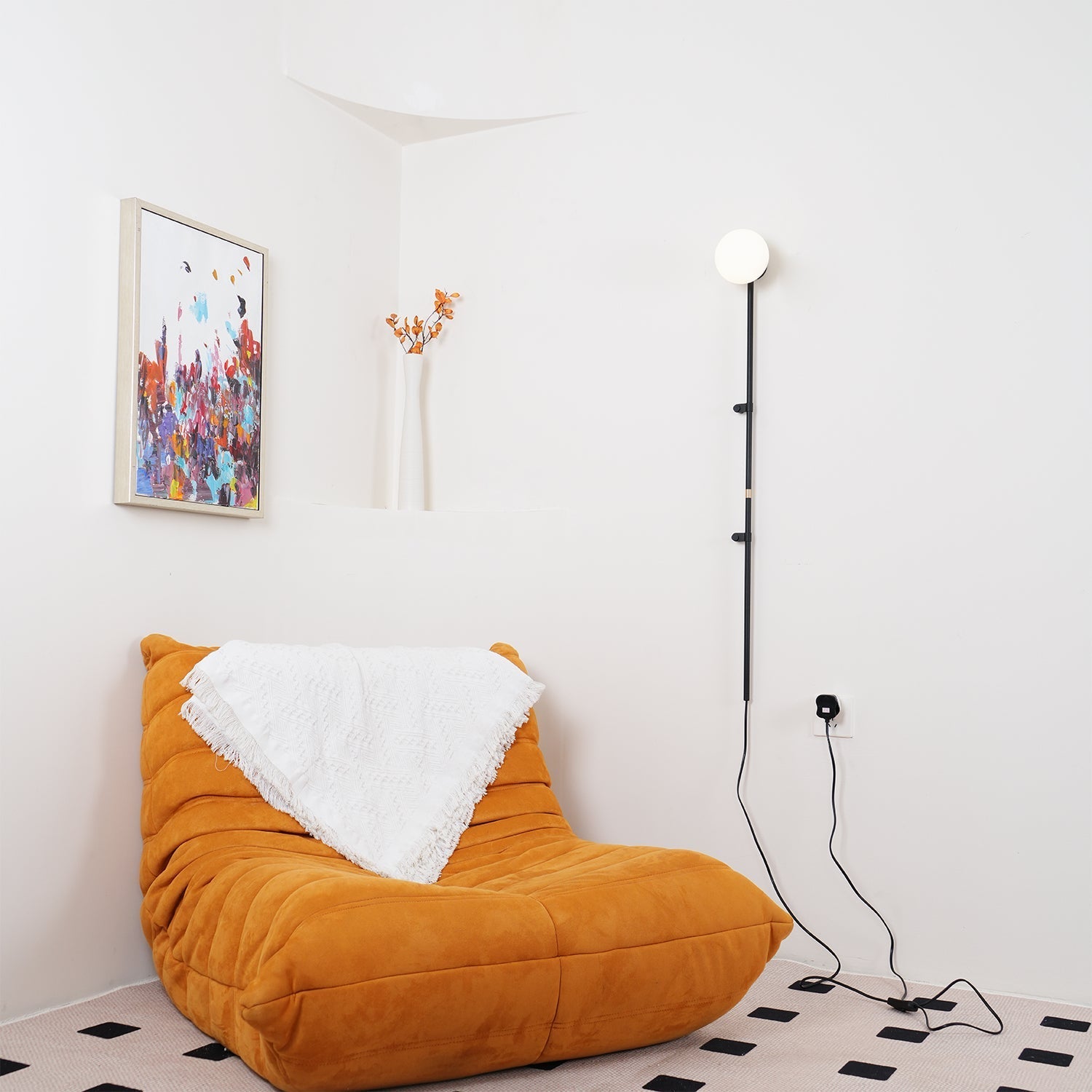 funiculi-plug-in-wall-lamp-anzaz-AU Plug-3