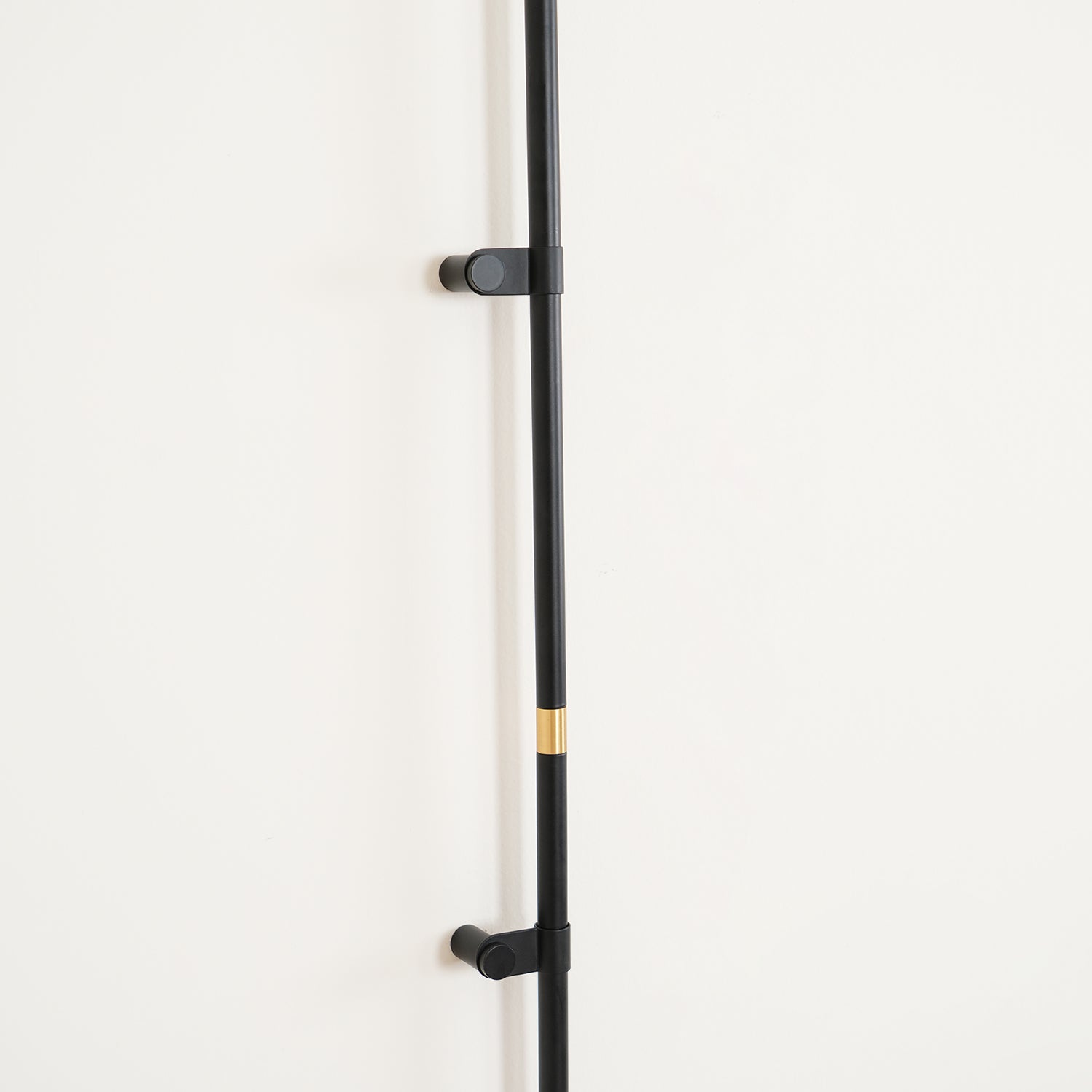 funiculi-plug-in-wall-lamp-anzaz--17