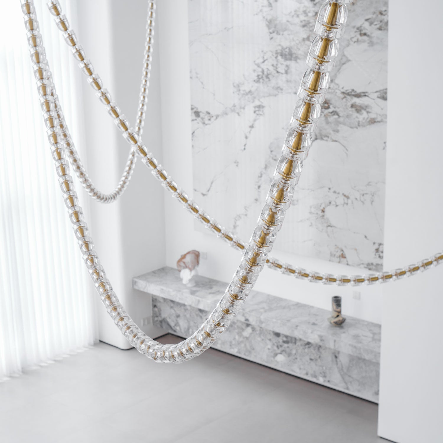 gabriel-gold-chandelier-anzaz--94