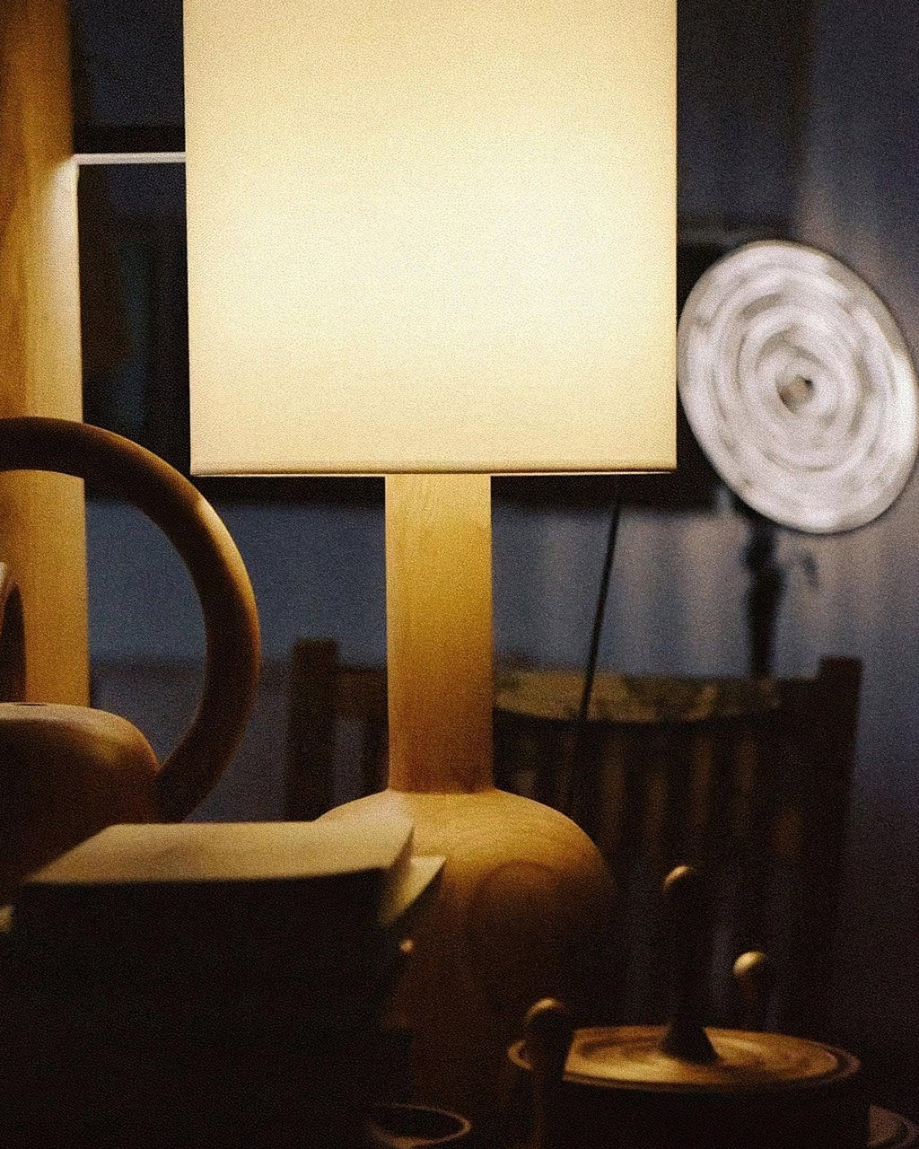 gavel-table-lamp-anzaz--14