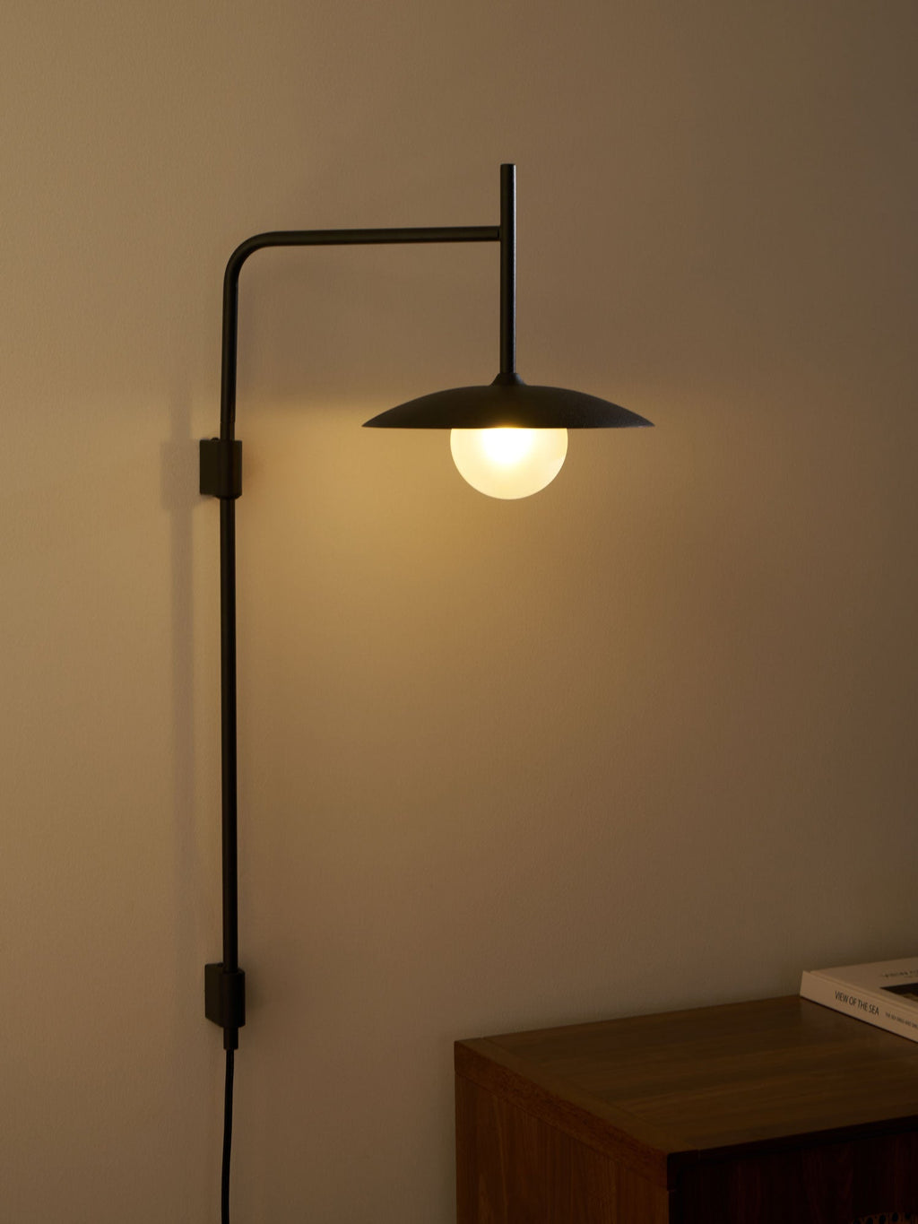 gea-swing-arm-wall-lamp-anzaz--59